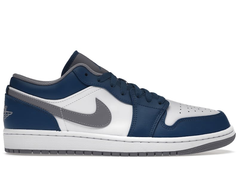 https://res.cloudinary.com/dlqdbsx2k/image/upload/v1772906482/Air-Jordan-1-Low-True-Blue-Product_tqeqpd.jpg