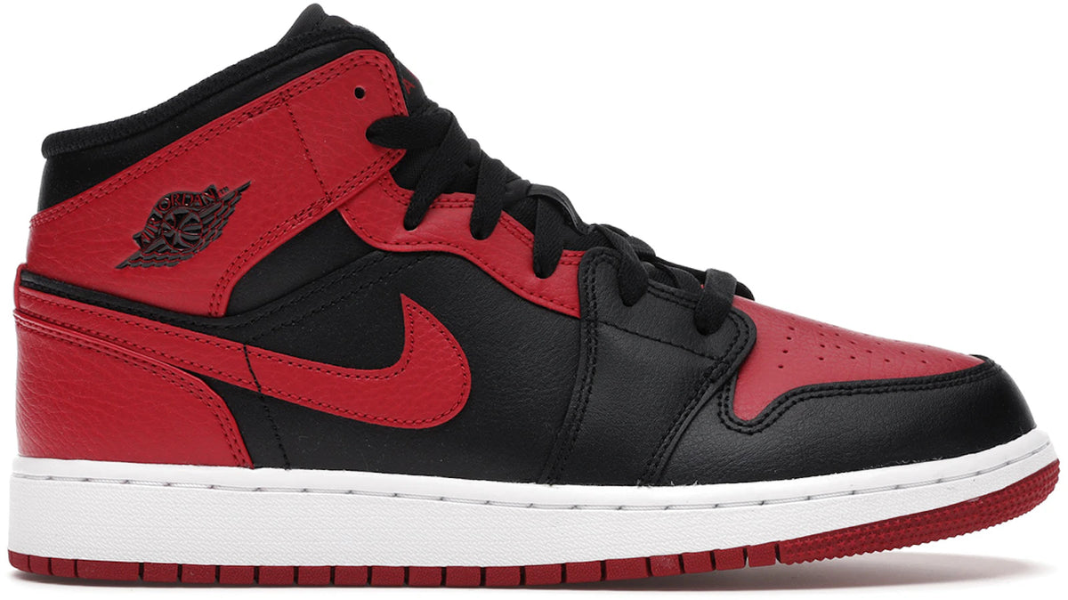 https://images.stockx.com/images/Air-Jordan-1-Mid-Banned-2020-GS-Product.jpg?fit=fill&bg=FFFFFF&w=1000&fm=webp&auto=compress&q=90&dpr=2&trim=color&updated_at=1738193358