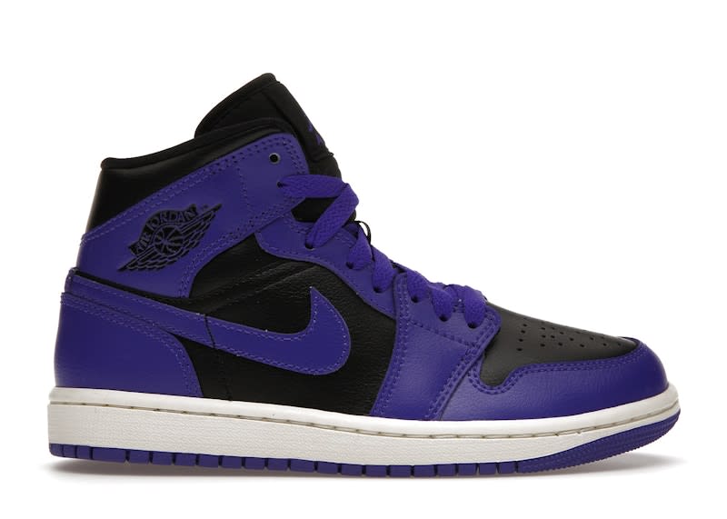 https://res.cloudinary.com/dlqdbsx2k/image/upload/v1784131886/Air-Jordan-1-Mid-Purple-Black-W-Product_tk0jd1.jpg