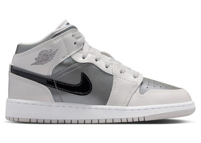 SP9923 Jordan 1 Mid SE Inspired by the Greatest (GS)