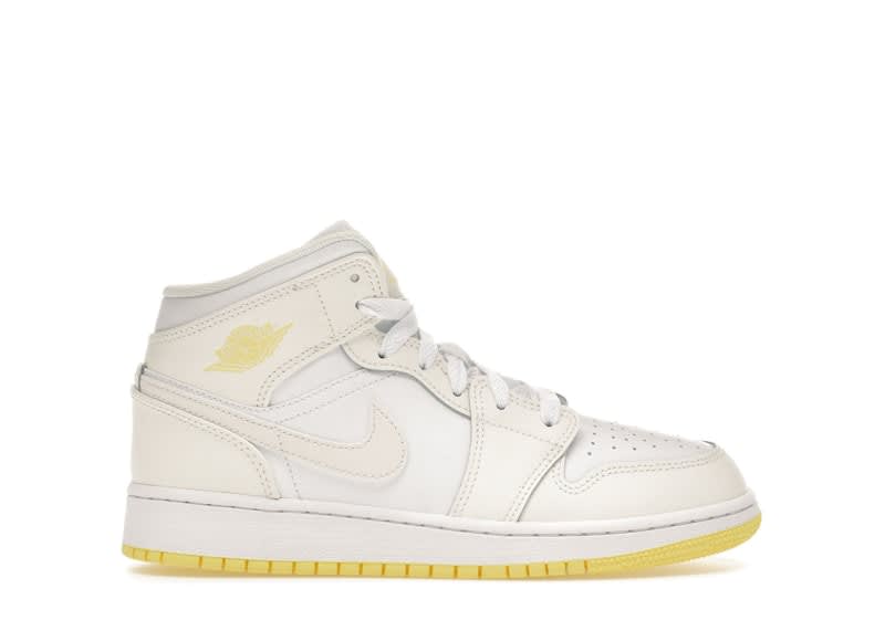 https://res.cloudinary.com/dlqdbsx2k/image/upload/v1779836504/Air-Jordan-1-Mid-Sail-Light-Laser-Orange-GS-Product_p2t6sg.jpg
