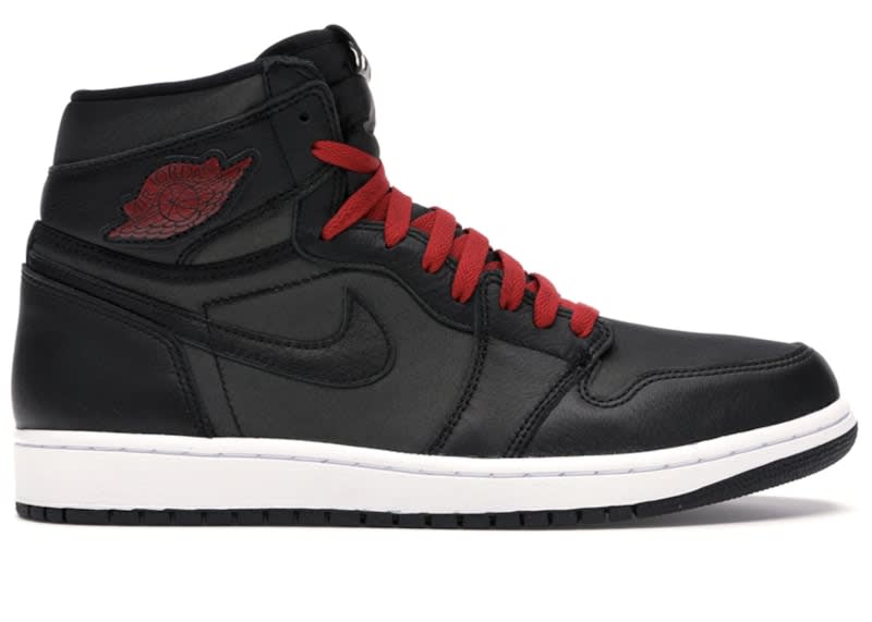 SP2425 Jordan 1 Retro High Black Satin Gym Red