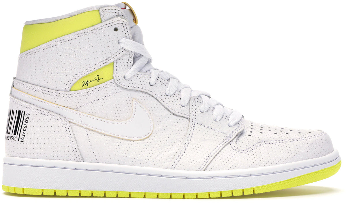 https://images.stockx.com/images/Air-Jordan-1-Retro-High-First-Class-Flight-Product.jpg?fit=fill&bg=FFFFFF&w=1000&fm=webp&auto=compress&q=90&dpr=2&trim=color&updated_at=1738193358