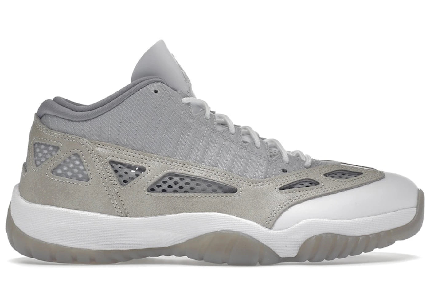 SP5601 Jordan 11 Retro Low IE Light Orewood Brown