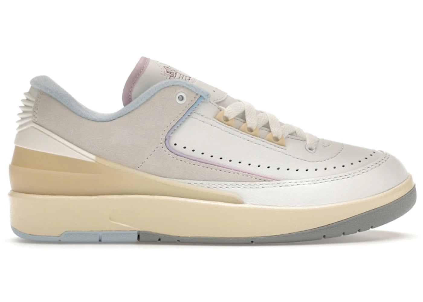 SP16045 Jordan 2 Retro Low Look, Up in the Air (Women's)