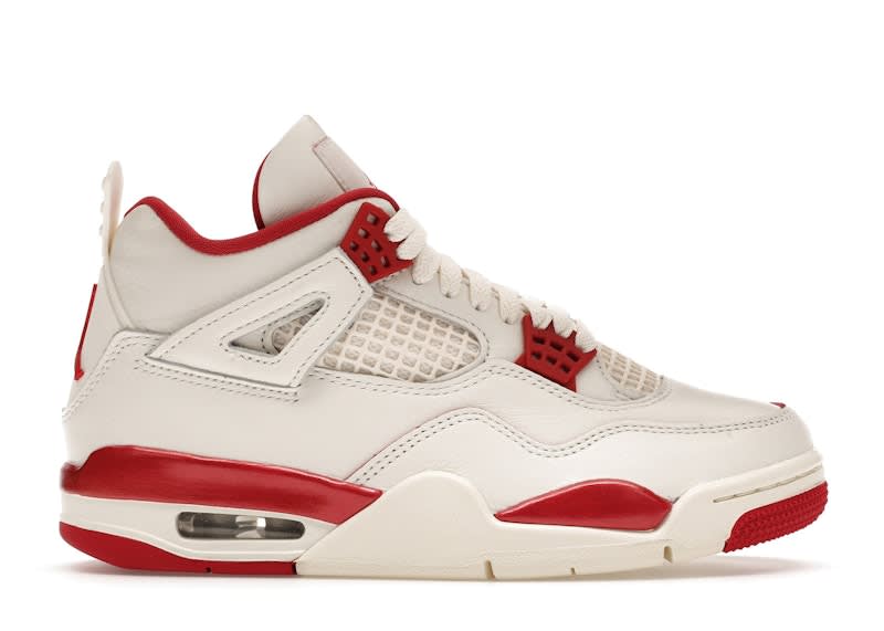 https://res.cloudinary.com/dlqdbsx2k/image/upload/v1772817988/Air-Jordan-4-Retro-Pale-Ivory-Sierra-Red-Womens-Product_ctoiwn.jpg