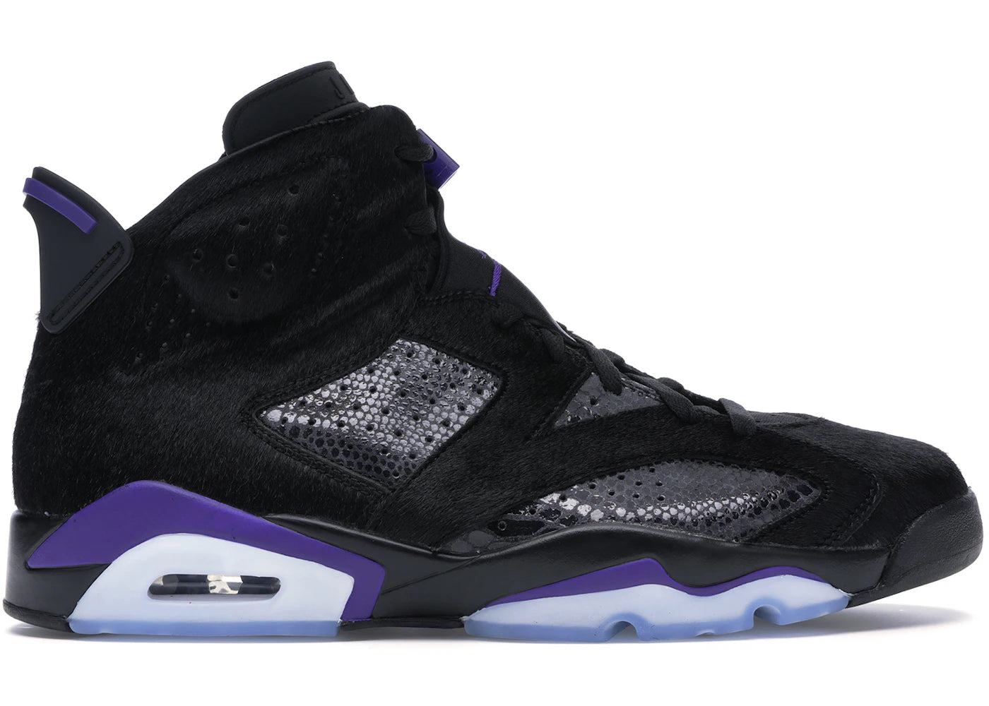 638235 Jordan 6 Retro Social Status