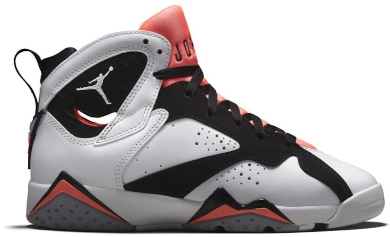 https://res.cloudinary.com/dlqdbsx2k/image/upload/v1775768067/Air-Jordan-7-Retro-Hot-Lava_mkaapf.jpg