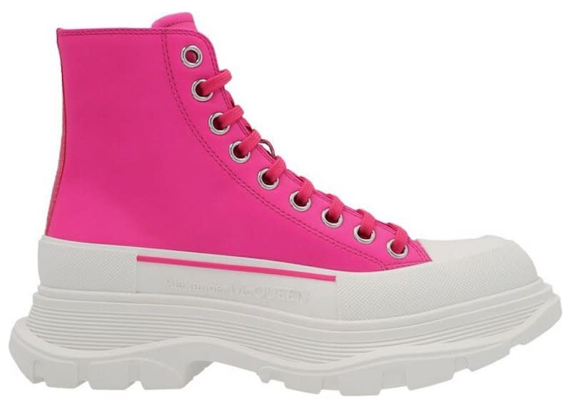 SP10969 Alexander McQueen Leather Tread Slick Boot Pink White (Women's)
