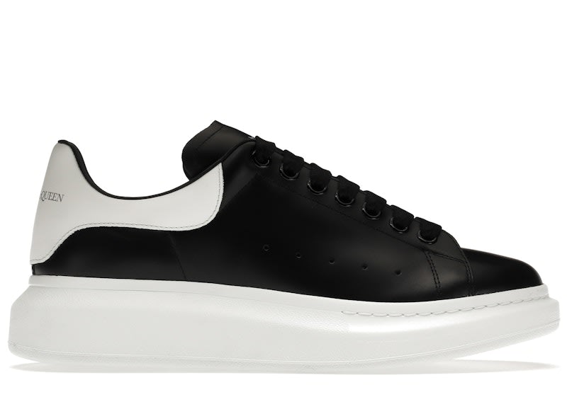 SP12206 Alexander McQueen Oversized Black White