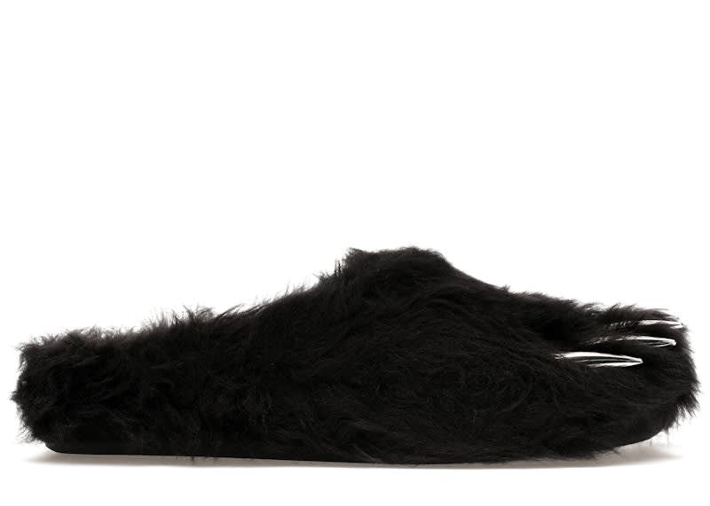 SP3056 Bravest Studios Bear Claw Mule Black