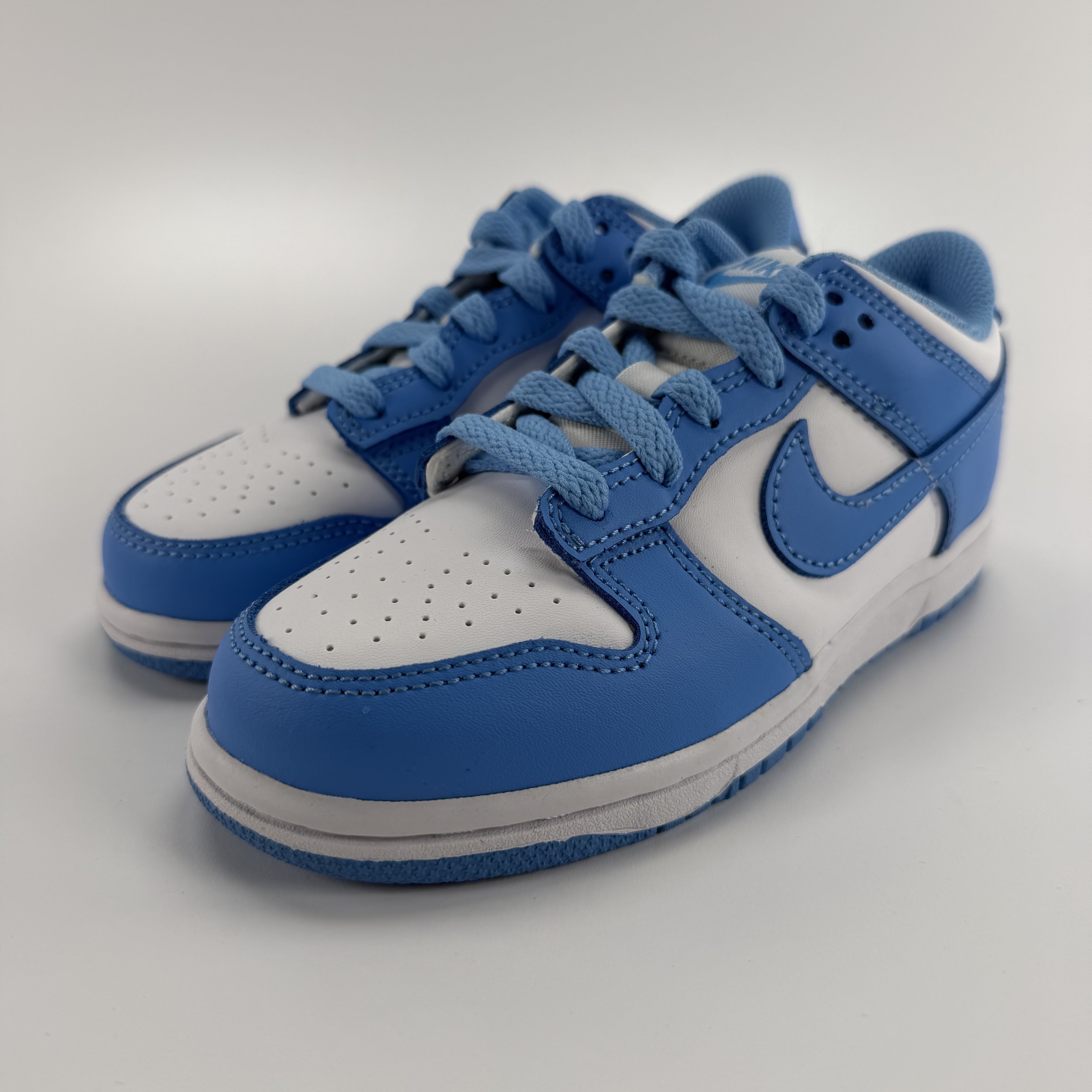 588792 Dunk Low PS 'University Blue'