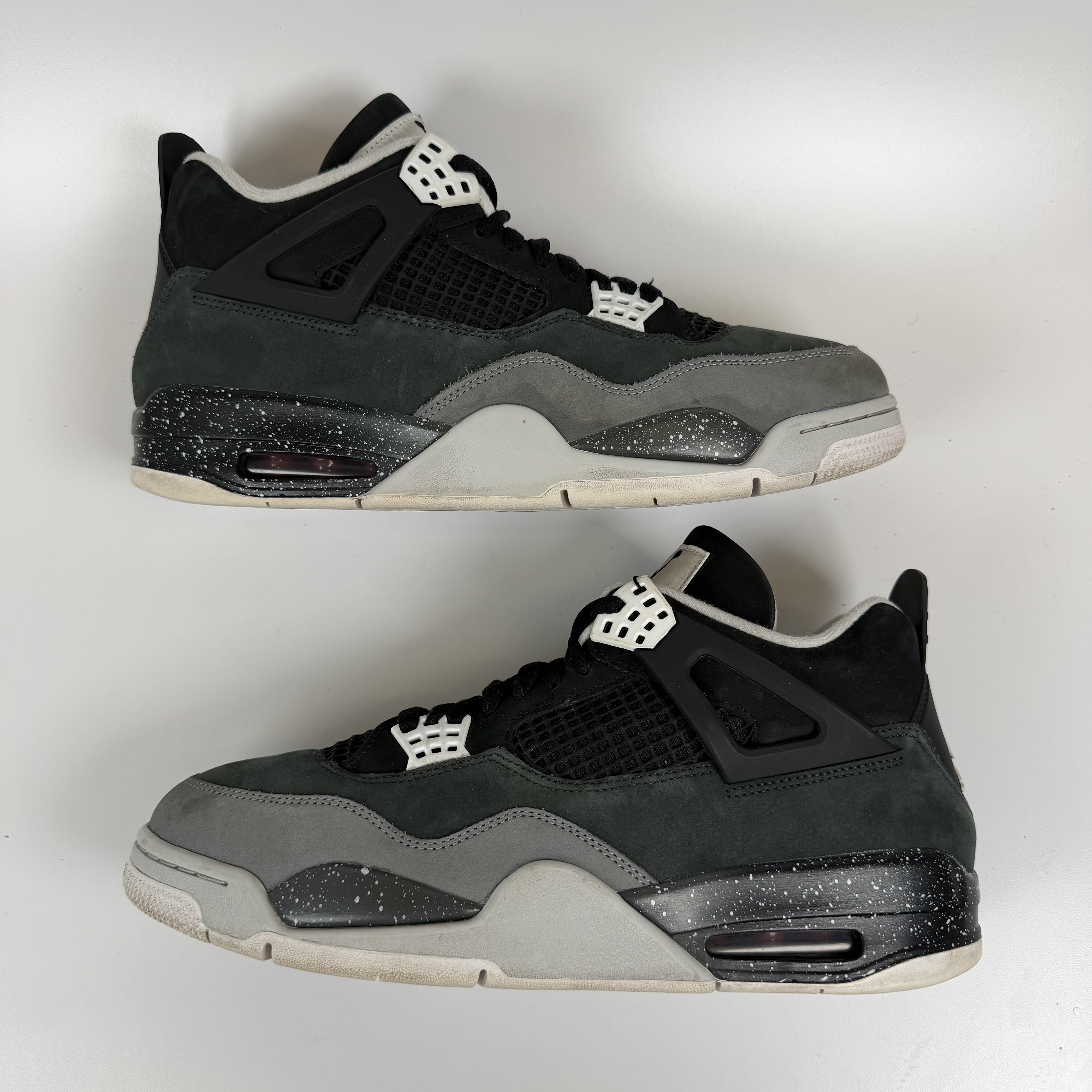 SP6369 Jordan 4 Retro Fear (2024)