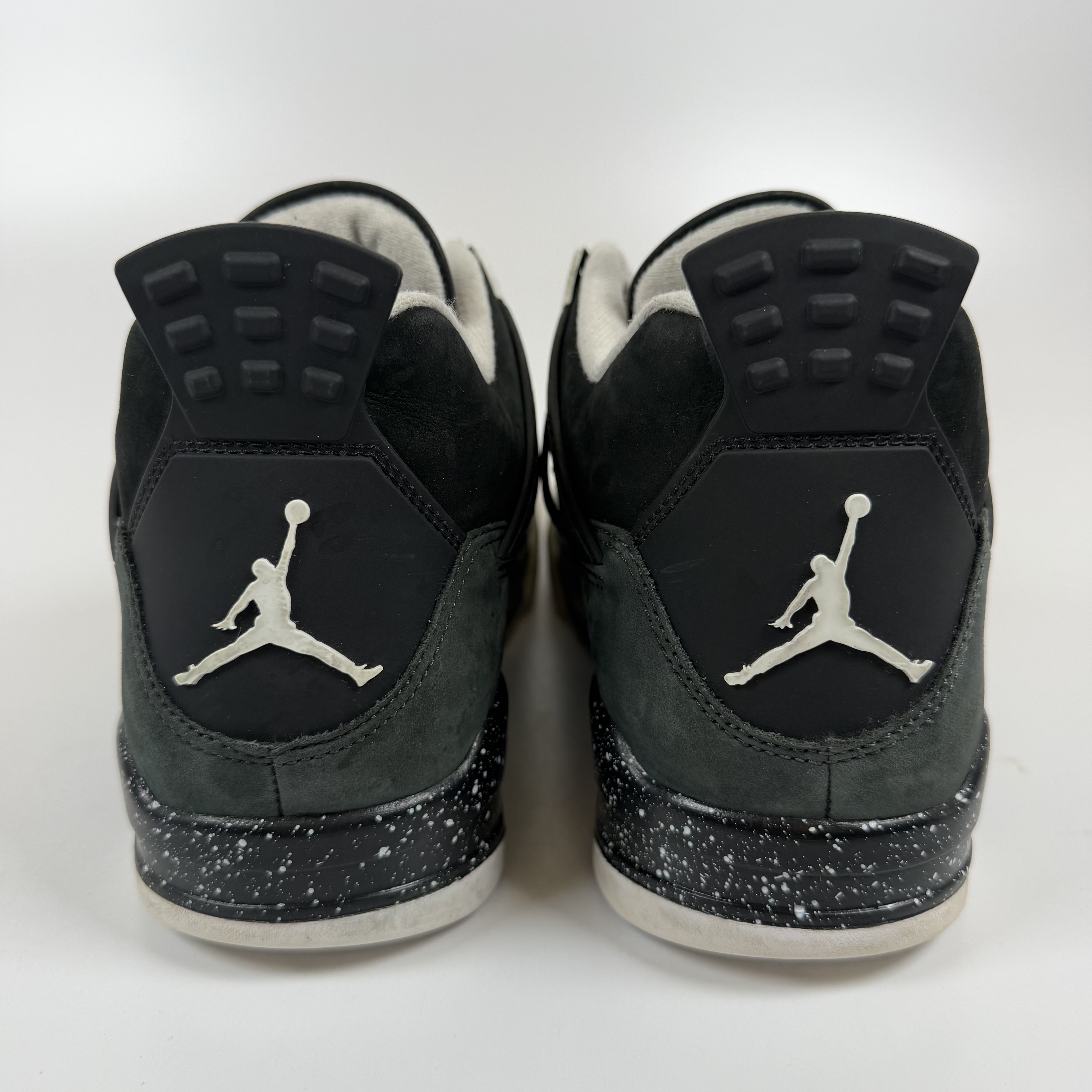 SP6369 Jordan 4 Retro Fear (2024)