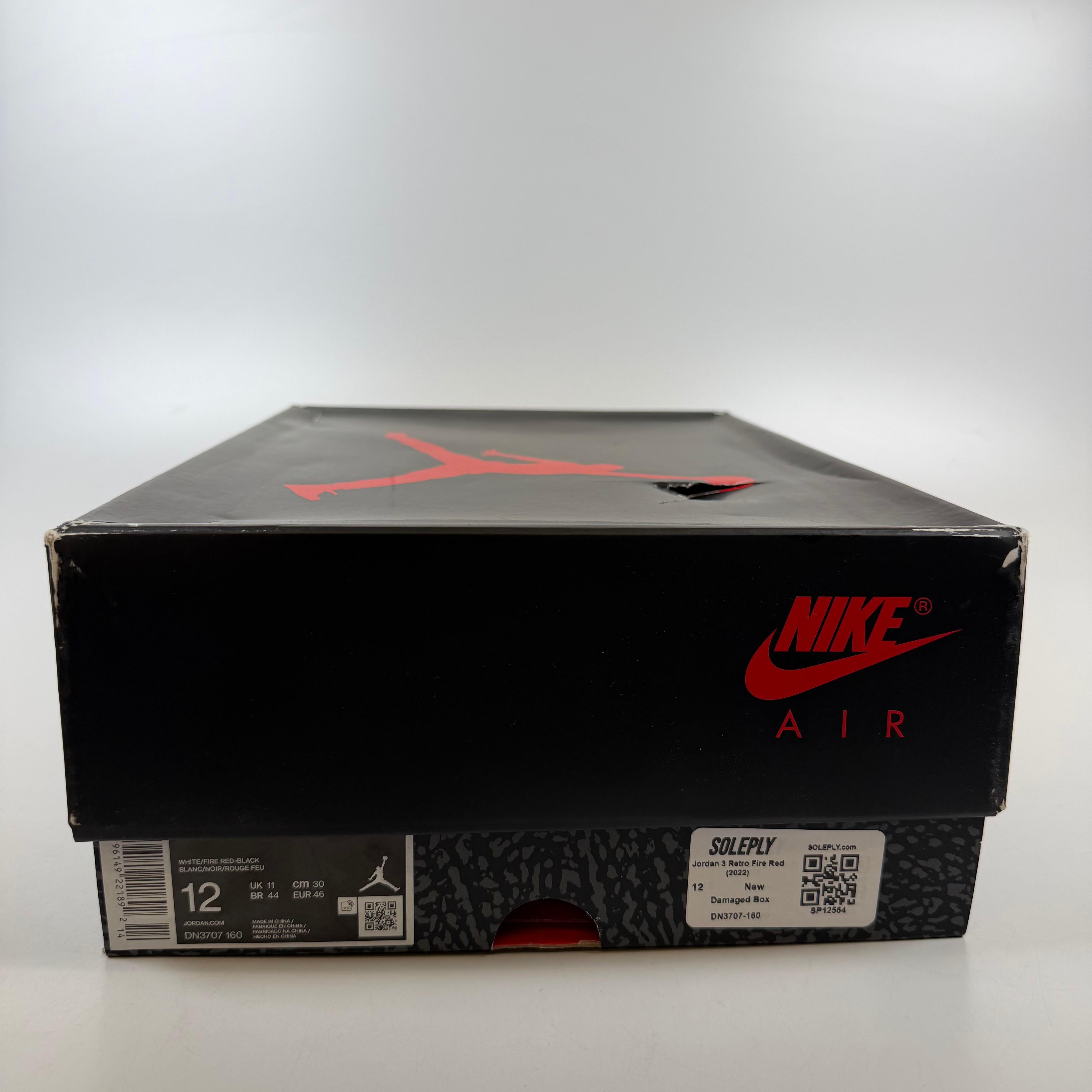 SP12564 Jordan 3 Retro Fire Red (2022)