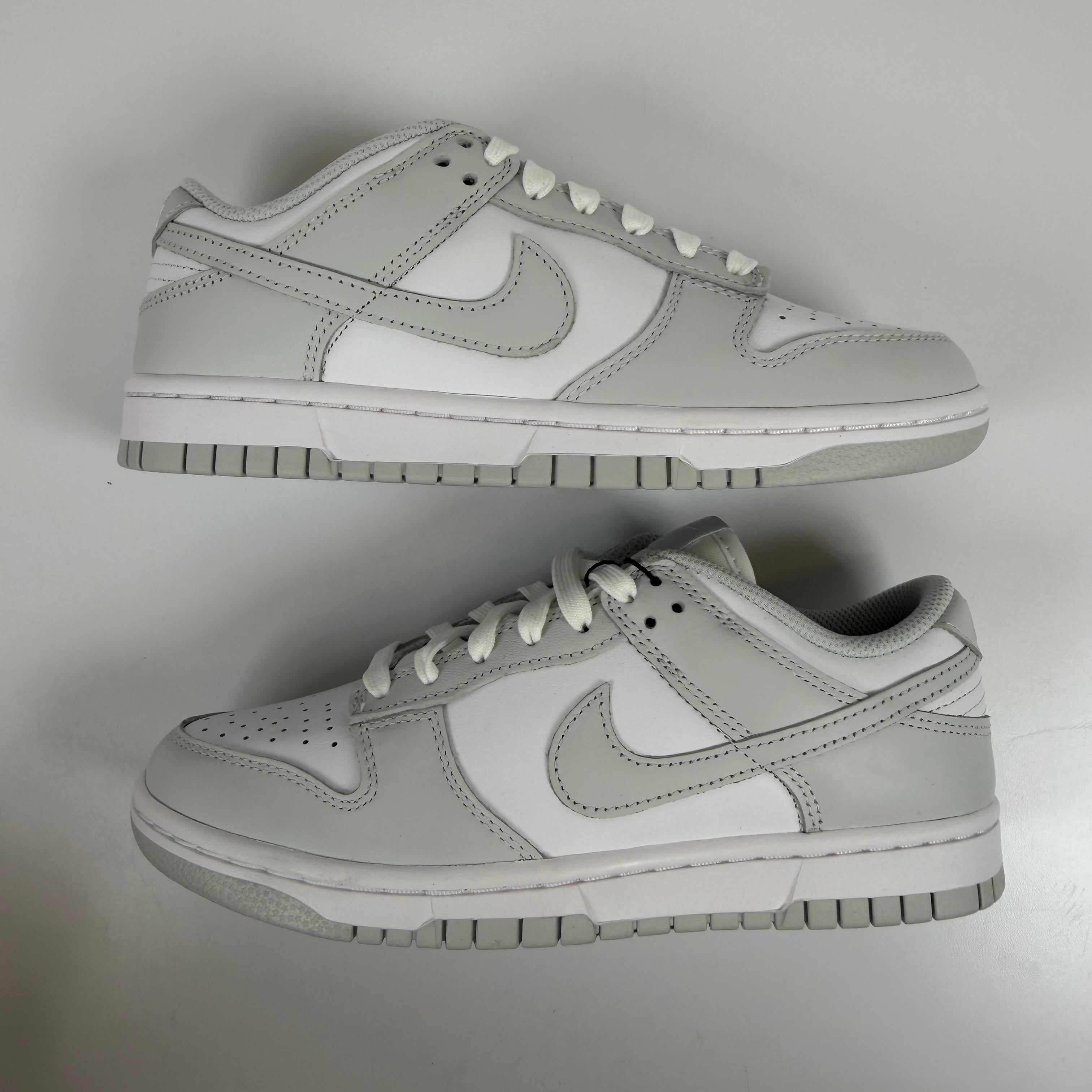 610912 Nike Dunk Low Photon Dust (Women's)