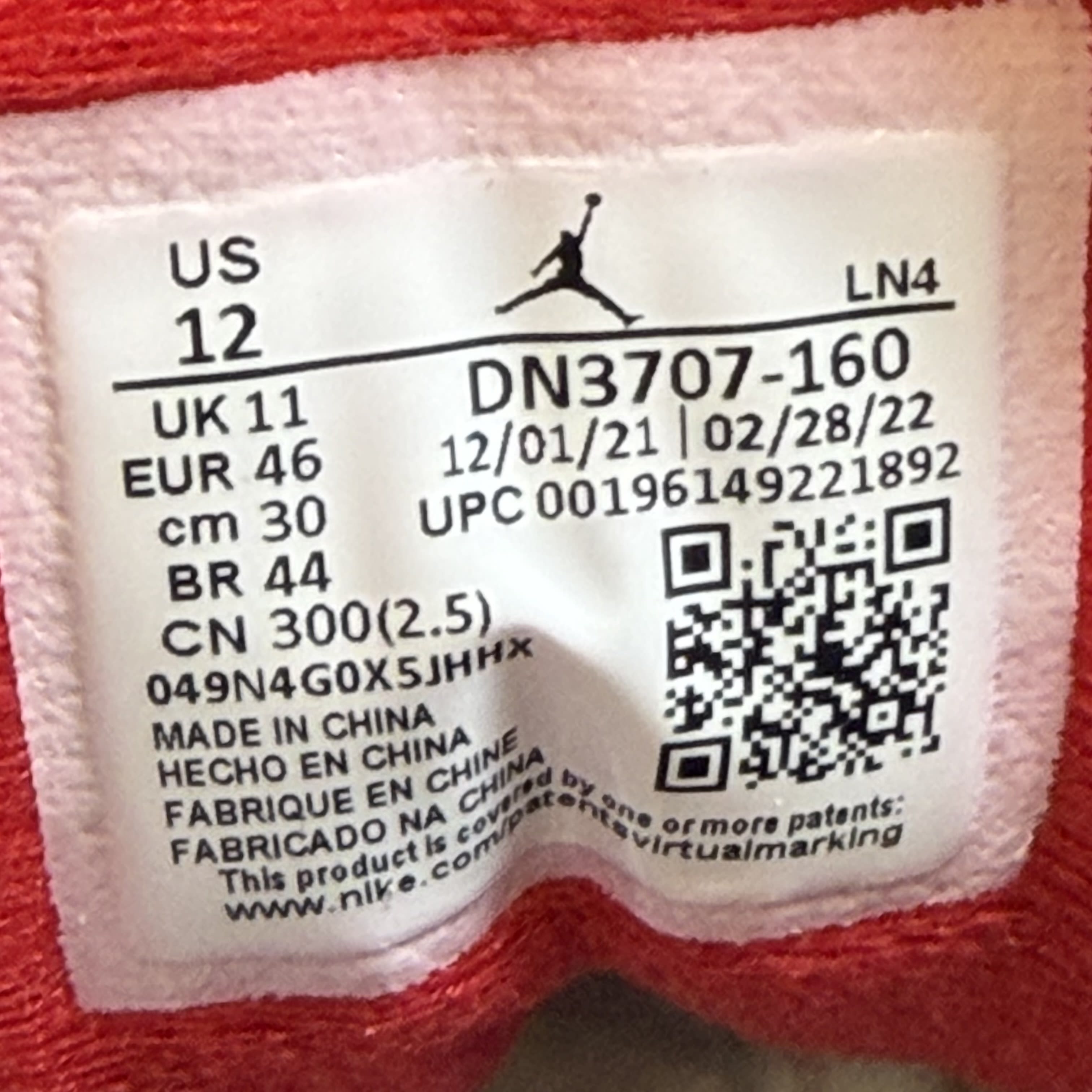 SP12564 Jordan 3 Retro Fire Red (2022)