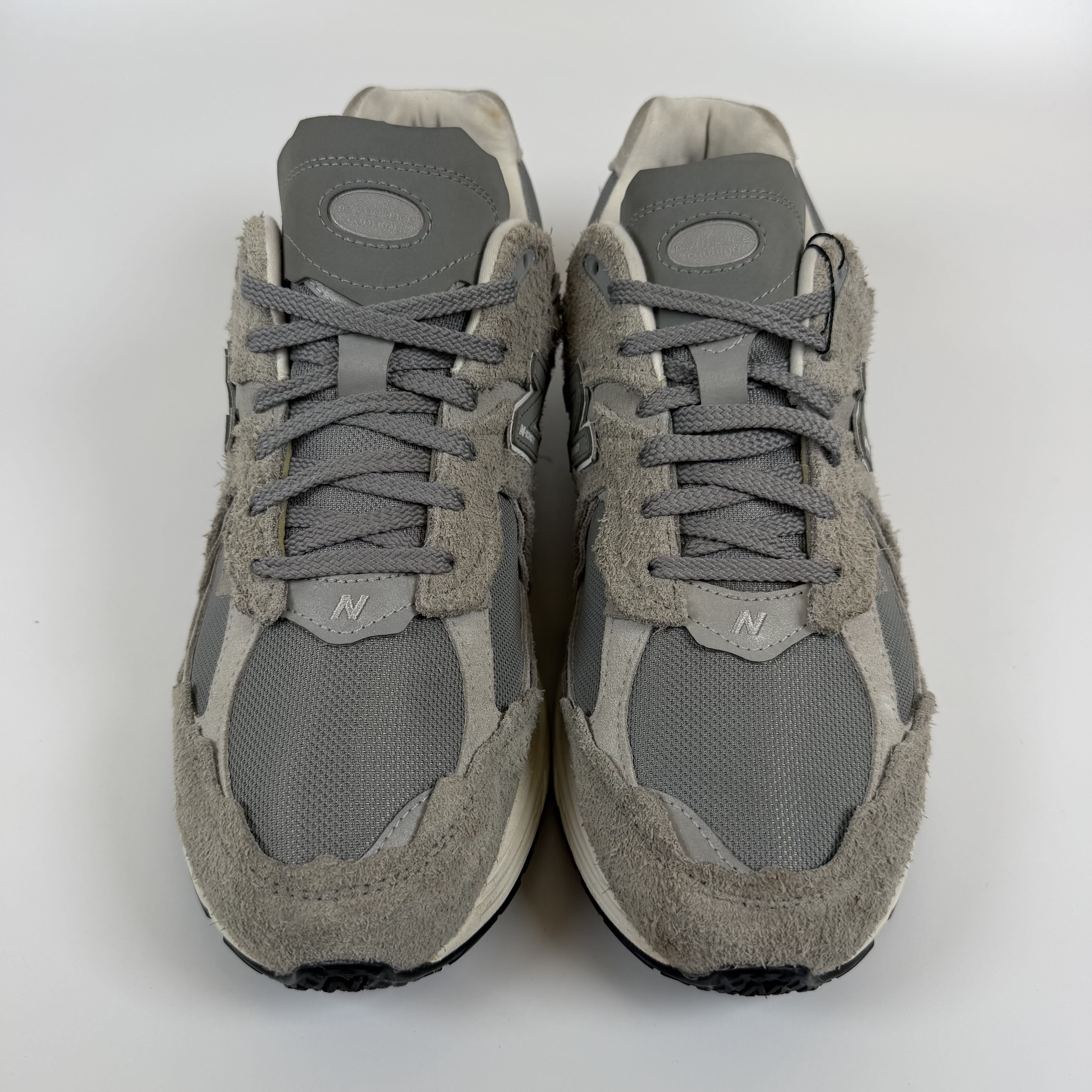 786070 New Balance 2002R Protection Pack Grey