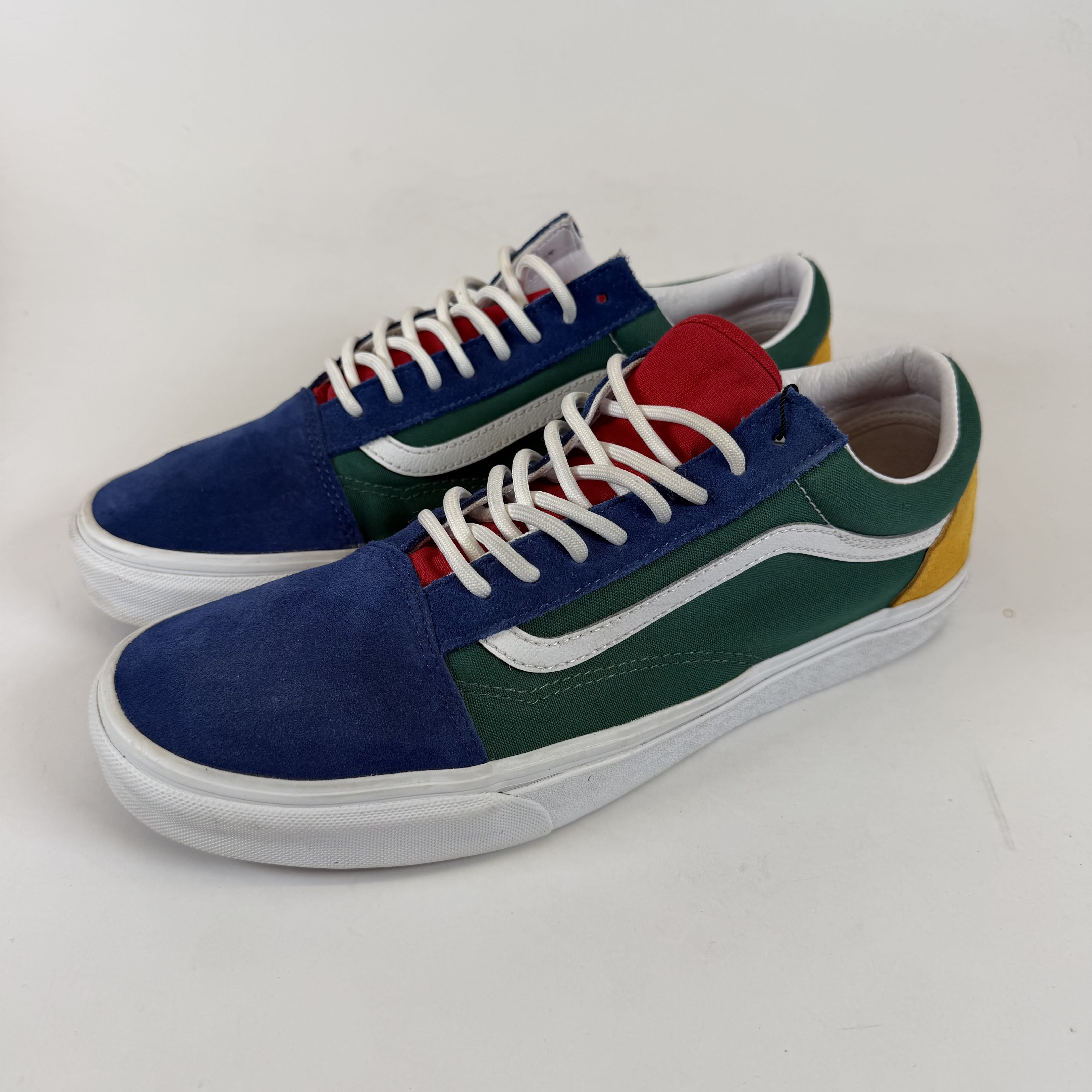 SP6899 Vans Old Skool Yacht Club