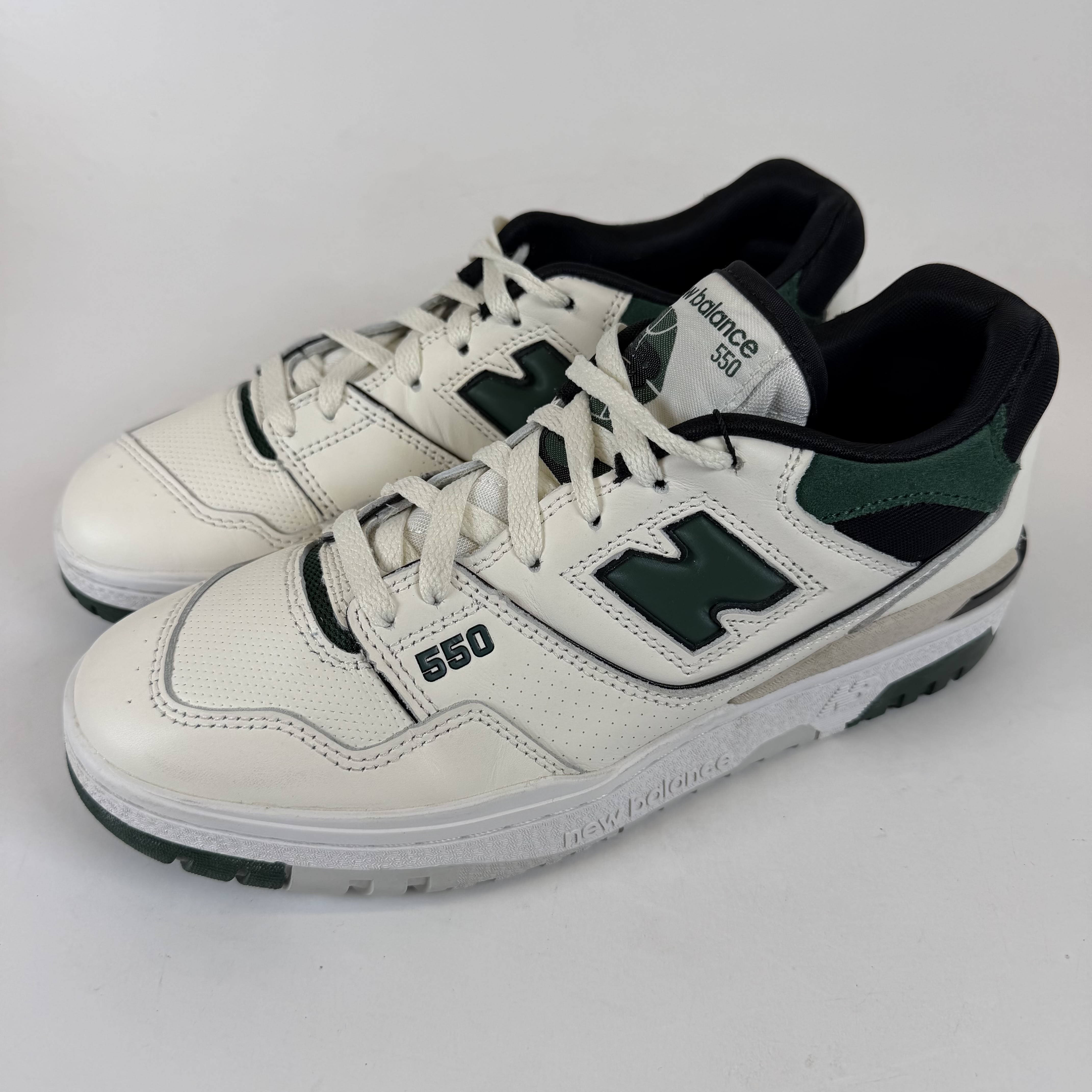 SP6376 New Balance 550 Sea Salt Pine Green