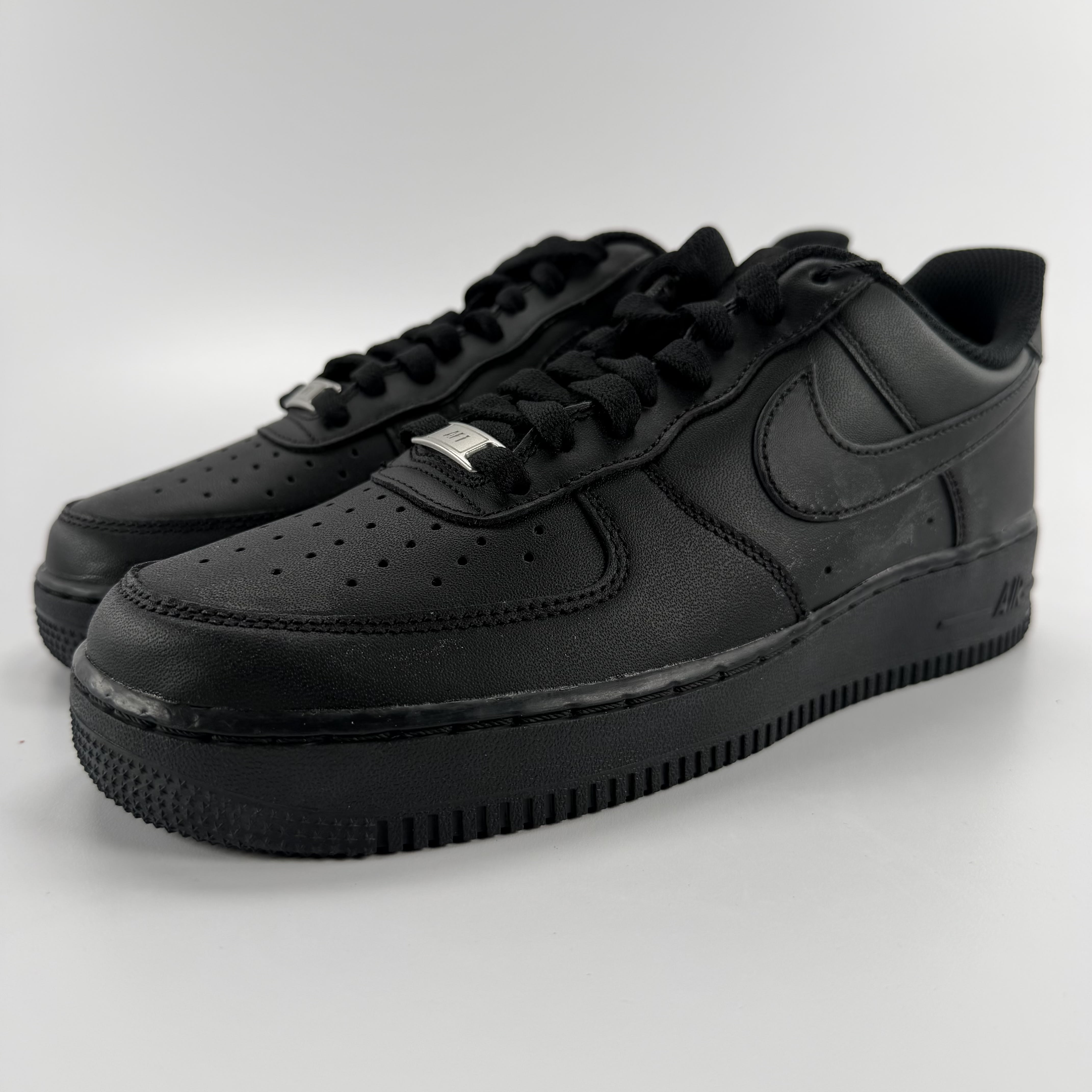 281696 Wmns Air Force 1 '07 'Black'