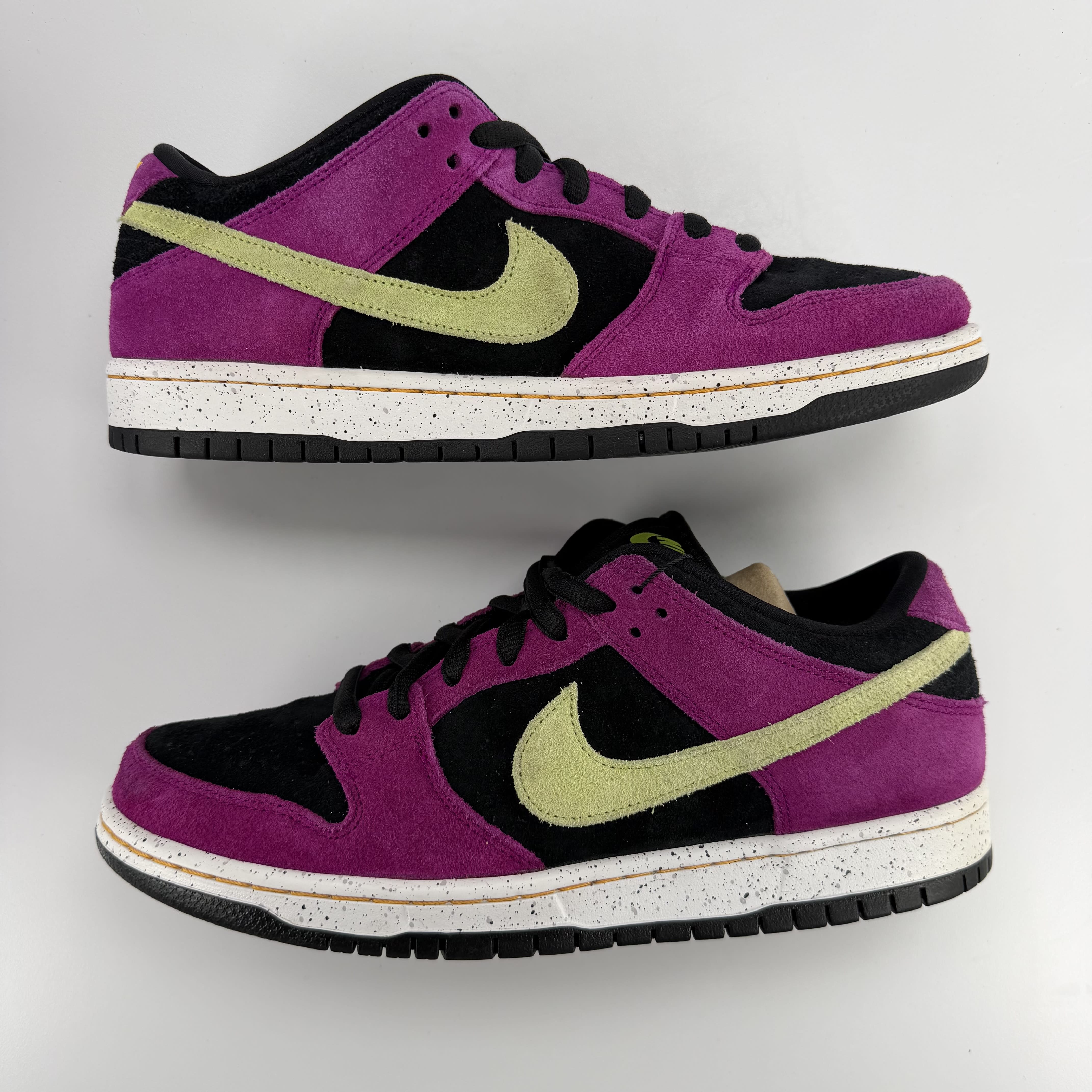 519136 Nike SB Dunk Low Pro ACG Terra Red Plum