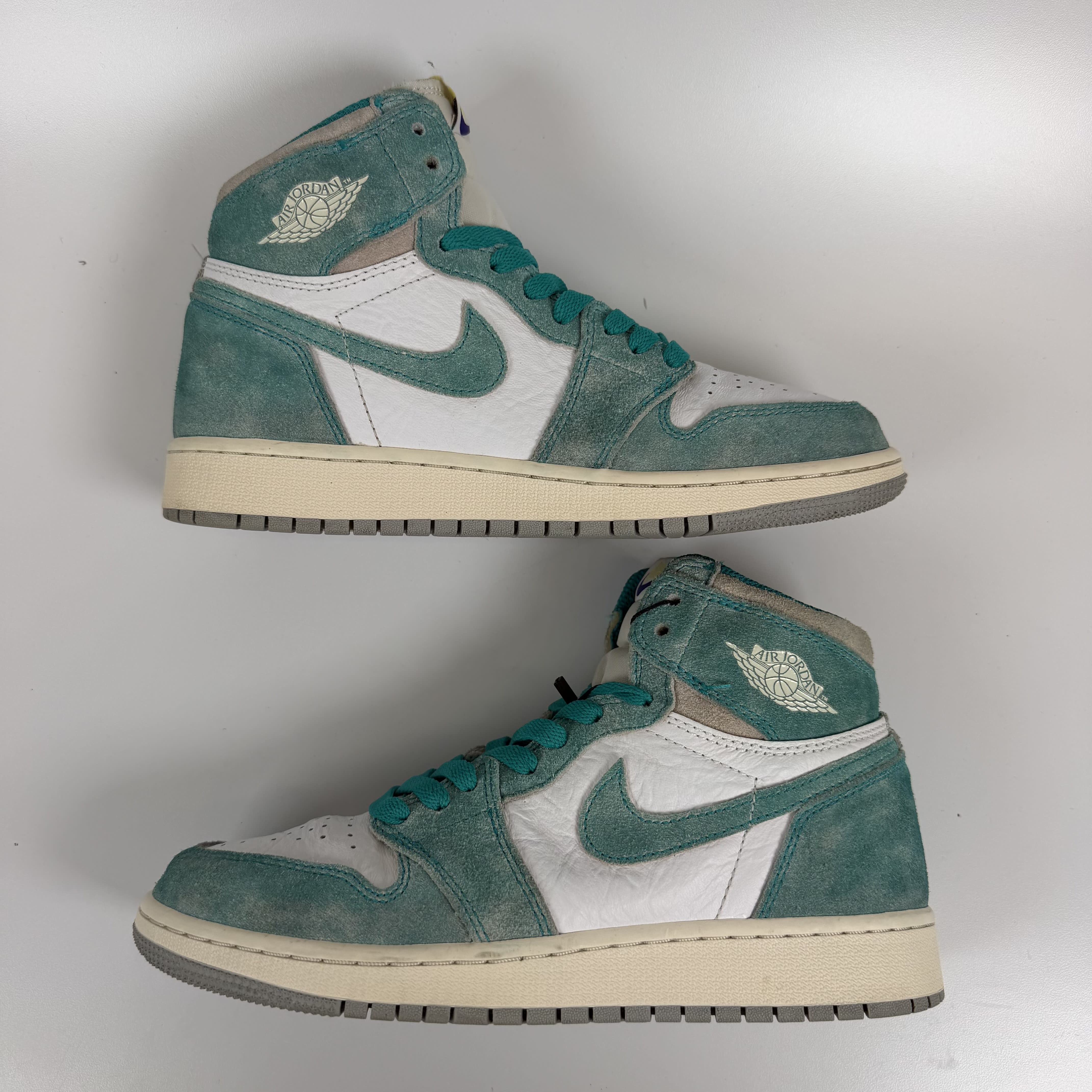 808205 Jordan 1 Retro High Turbo Green (GS)