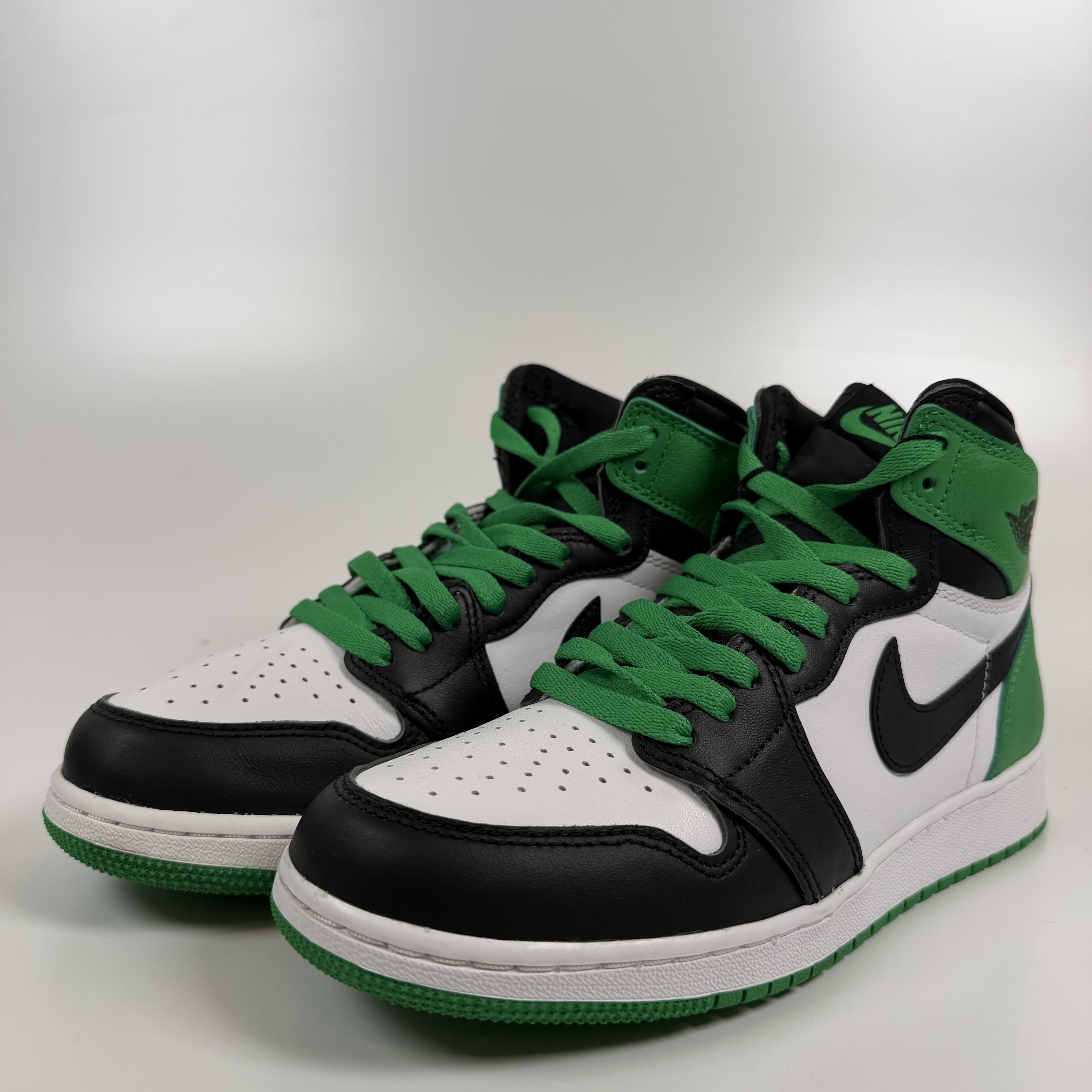 798754 Jordan 1 Retro High OG Lucky Green (GS)