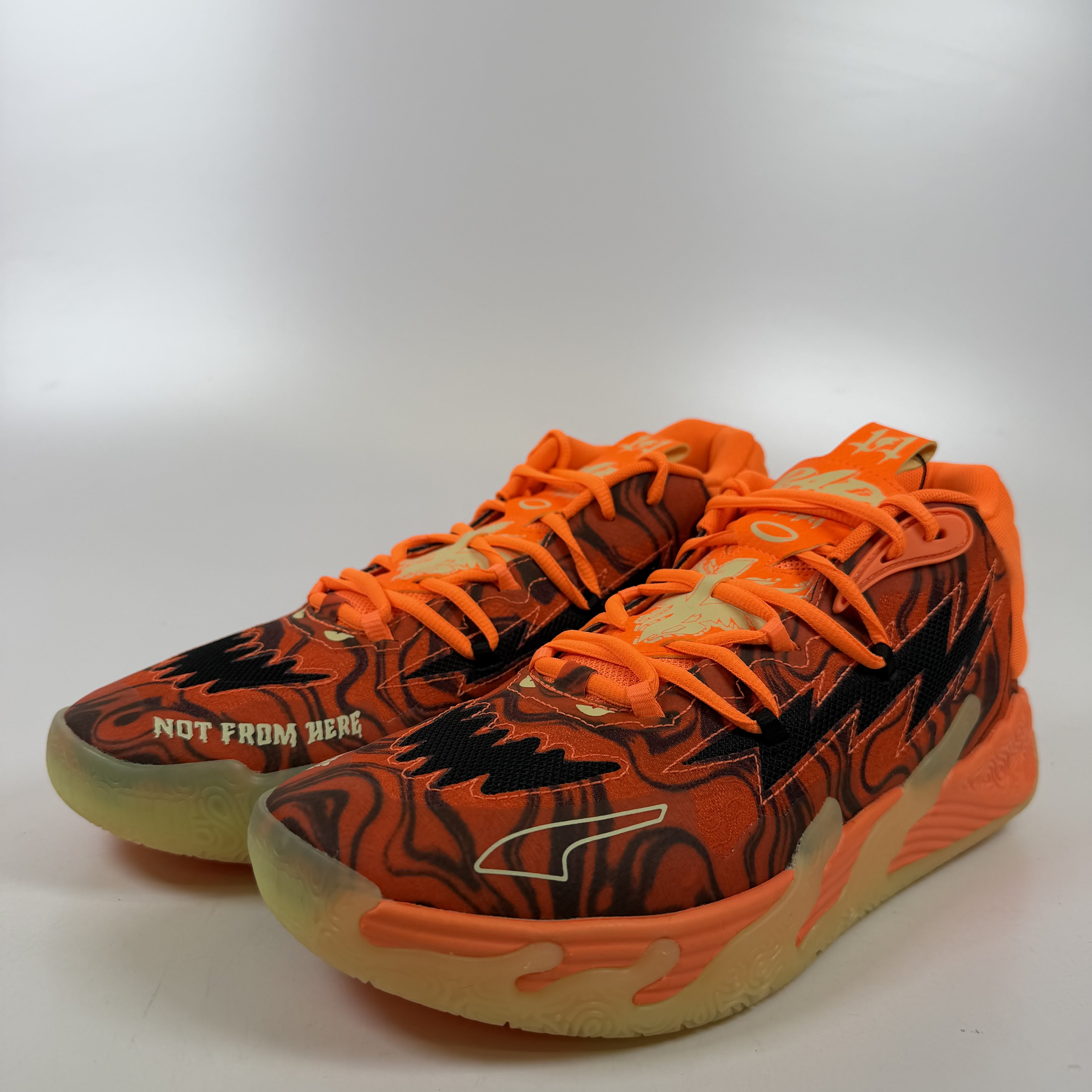 SP13795 Puma LaMelo Ball MB.03 Halloween