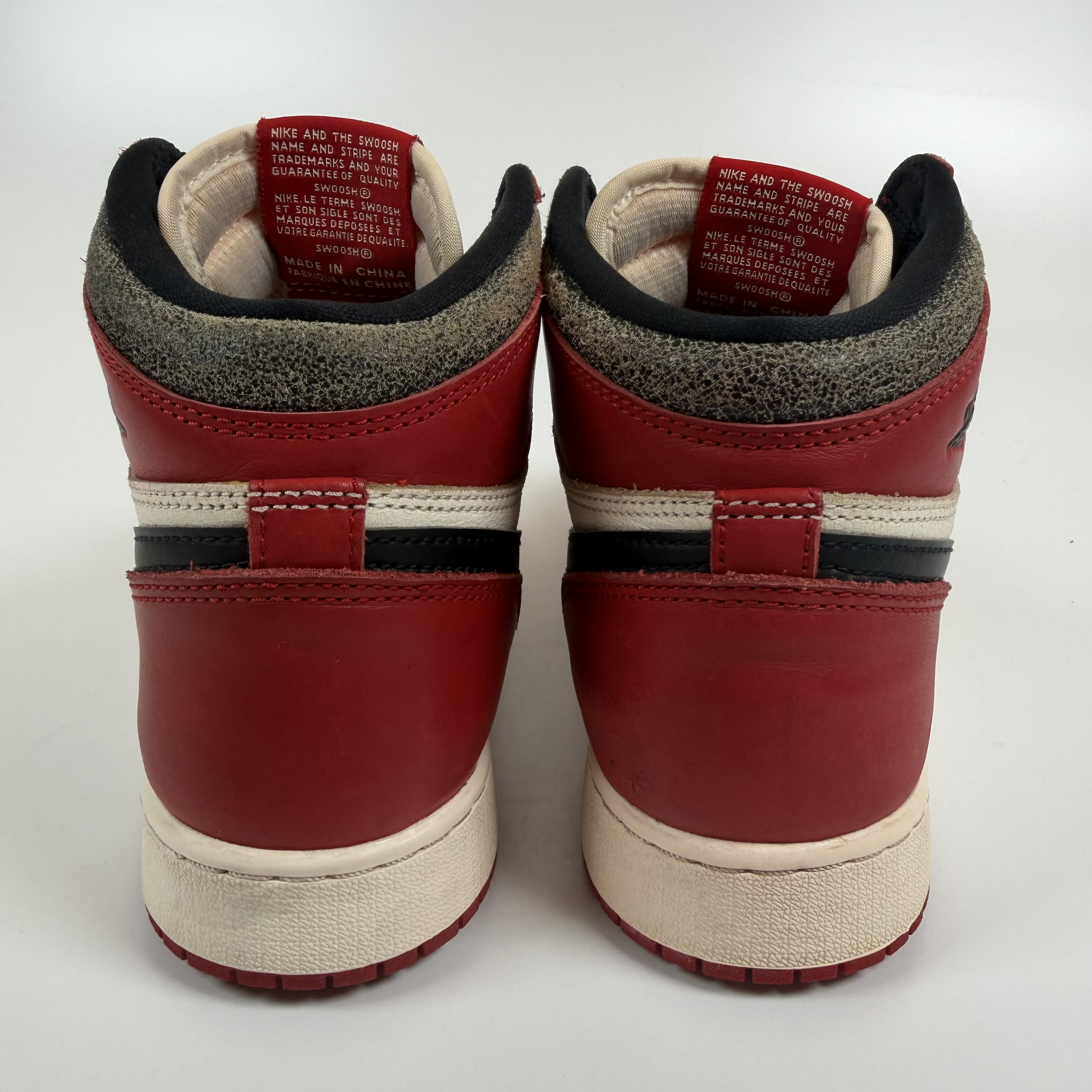 446285 Air Jordan 1 Retro High OG GS 'Chicago Lost & Found'