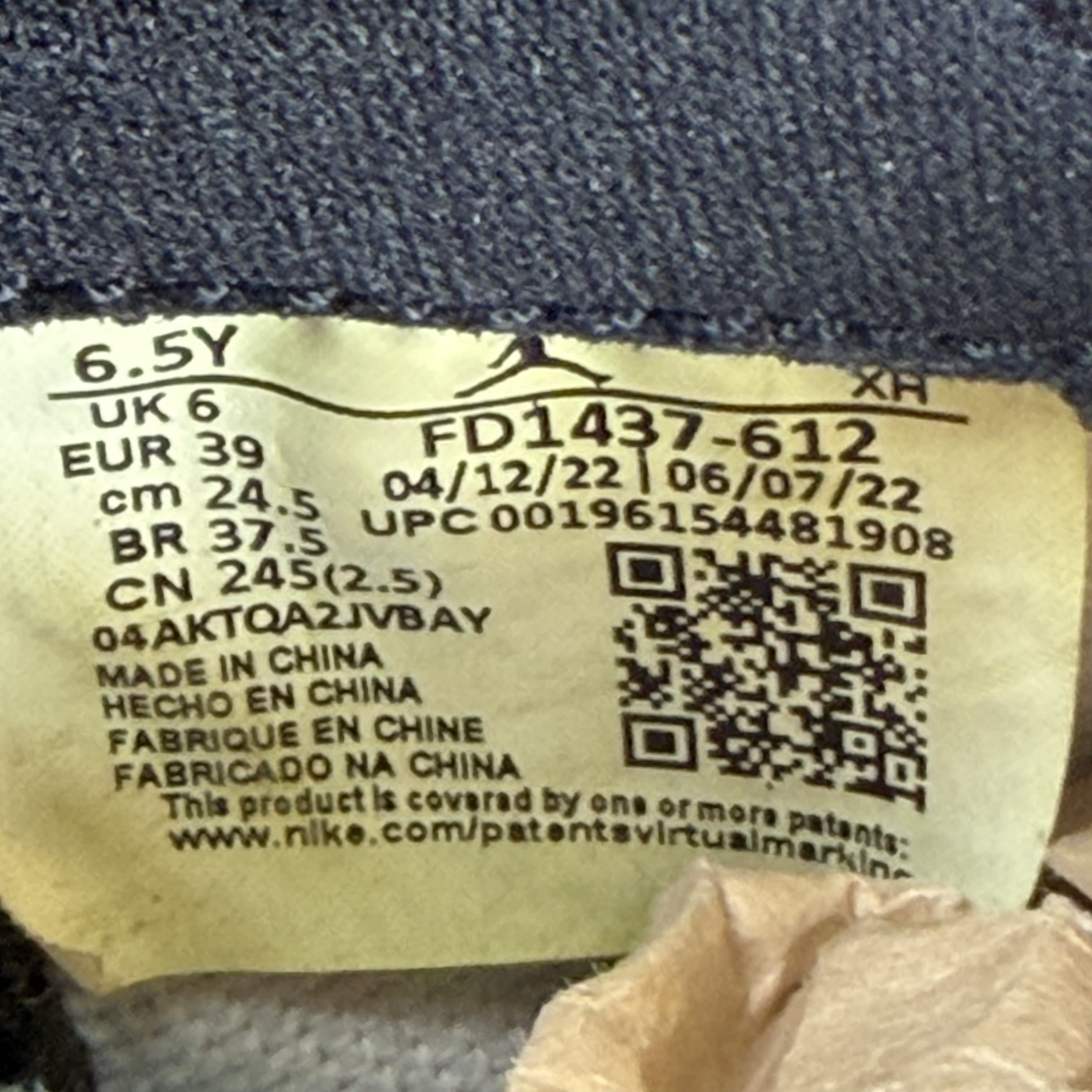 446285 Air Jordan 1 Retro High OG GS 'Chicago Lost & Found'