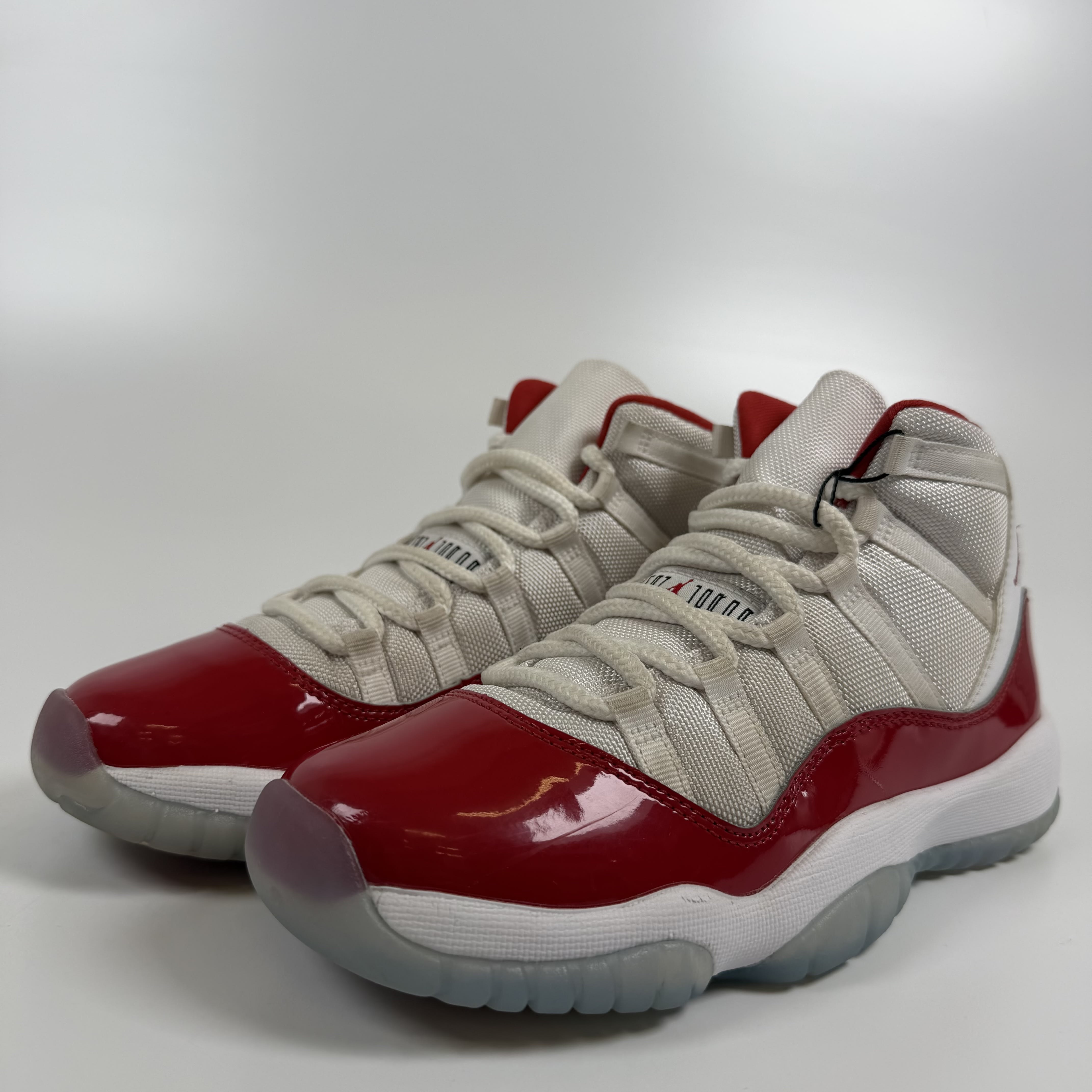 646894 Jordan 11 Retro Cherry (2022) (GS)