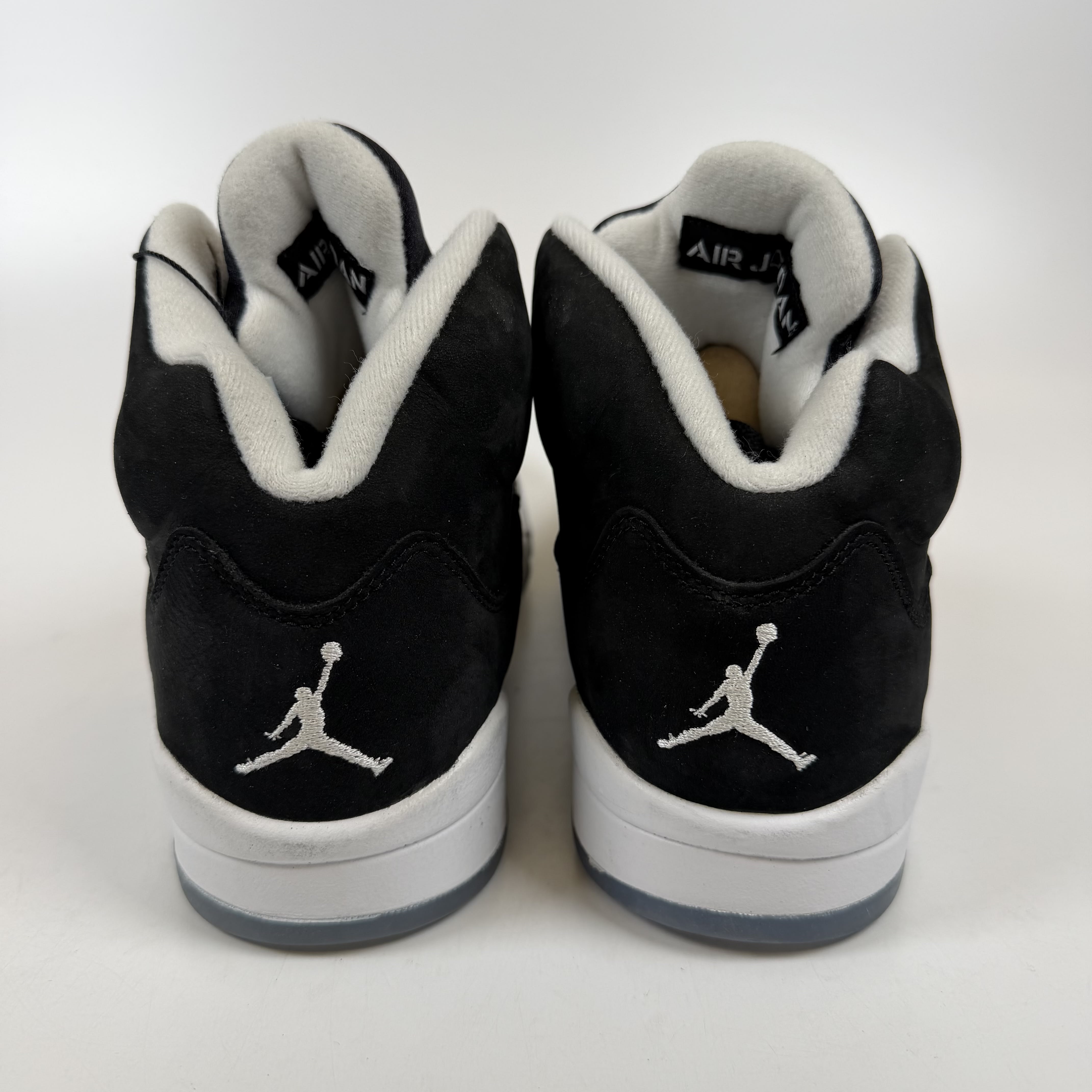 SP13654 Jordan 5 Retro Moonlight (2021)