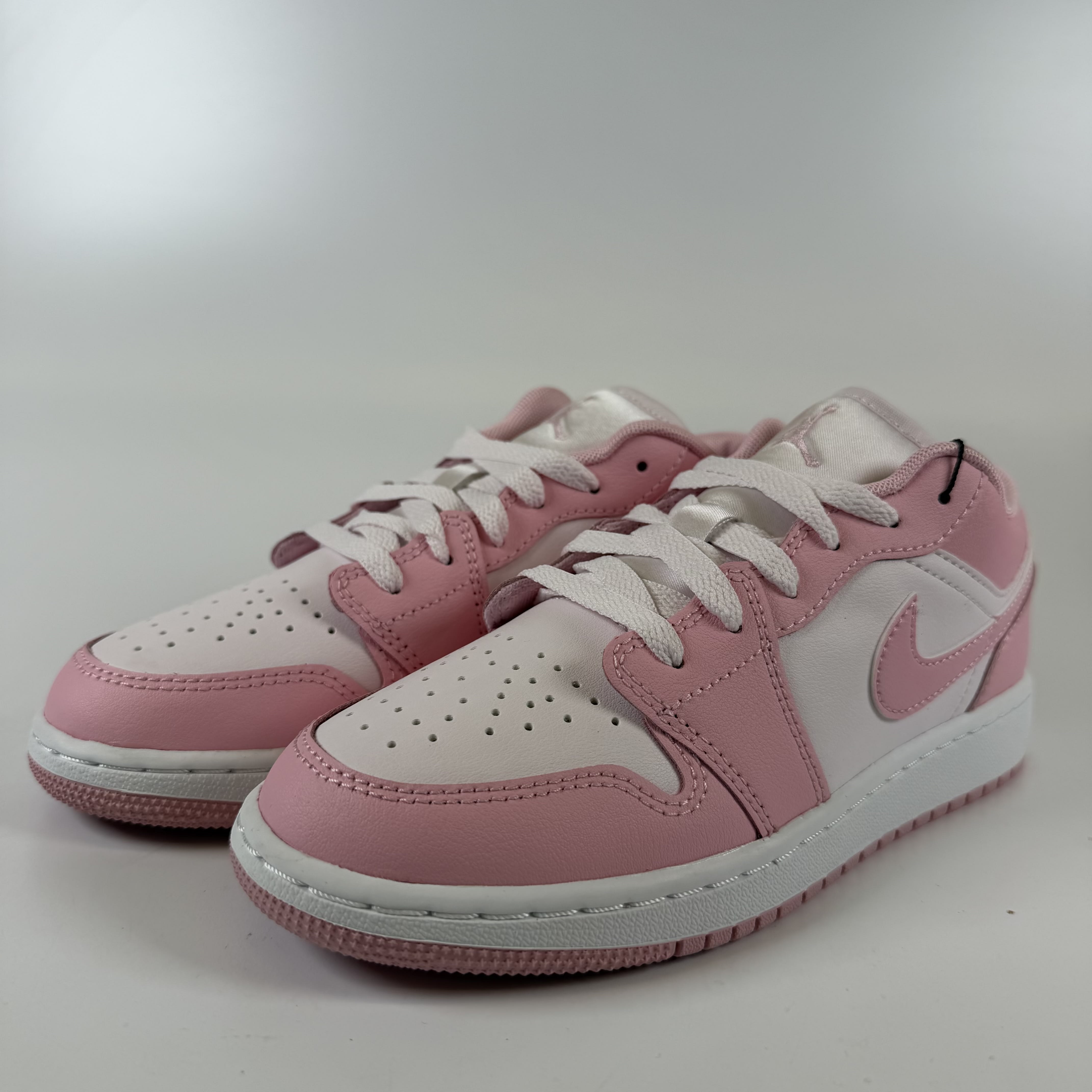 SP6237 Jordan 1 Low Medium Soft Pink White (GS)