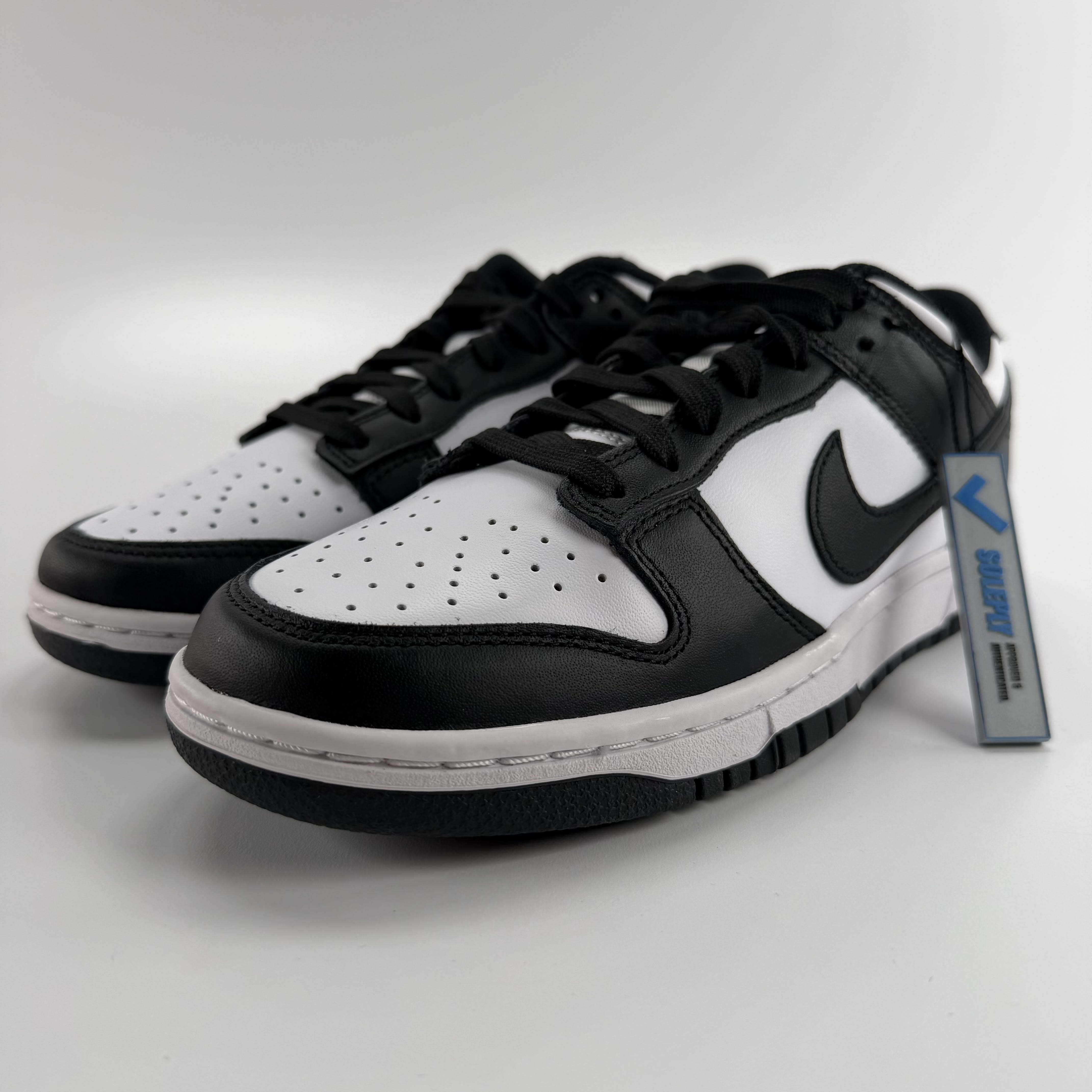 437197 Nike Dunk Low Retro White Black Panda (Women's)