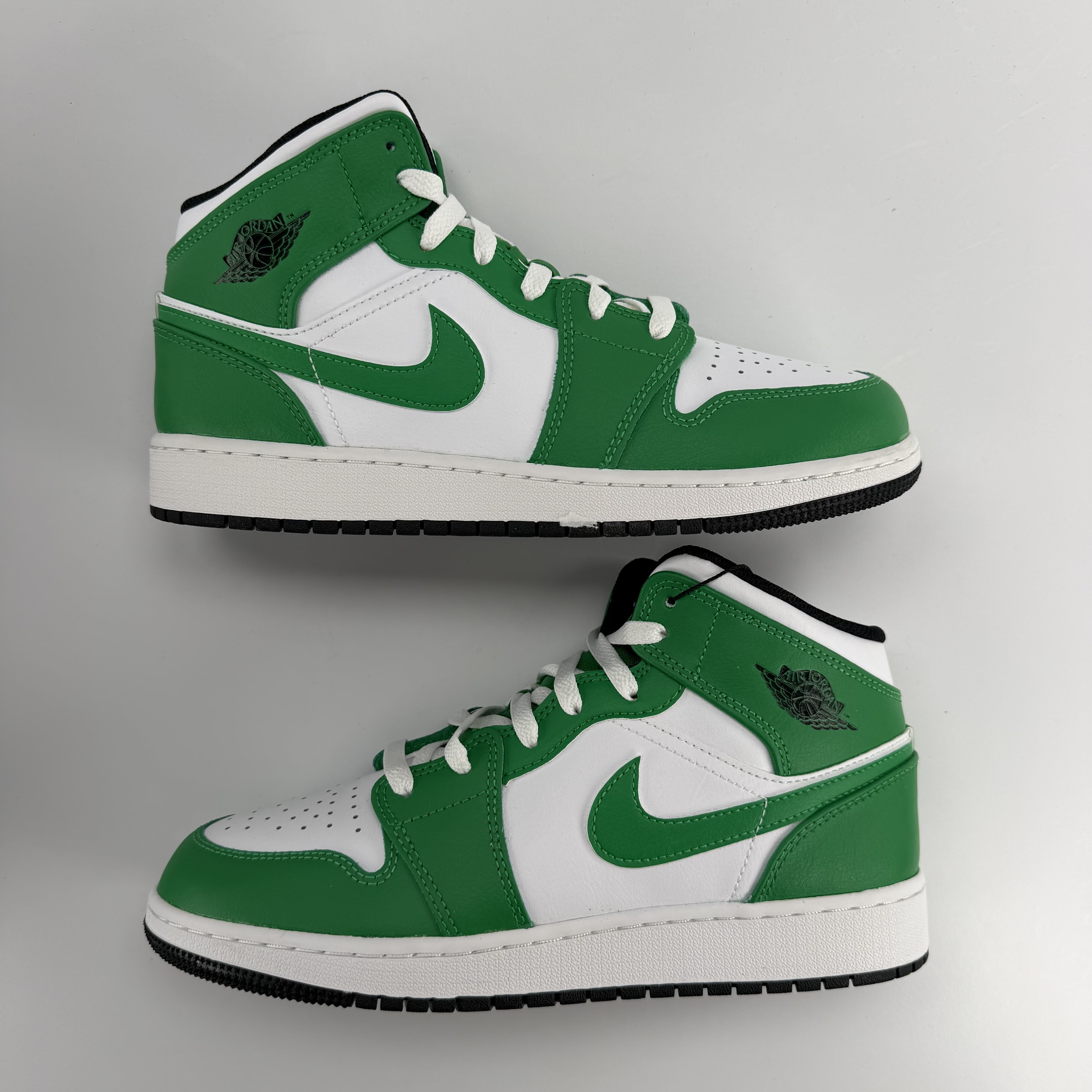 437191 Air Jordan 1 Mid GS 'Lucky Green'