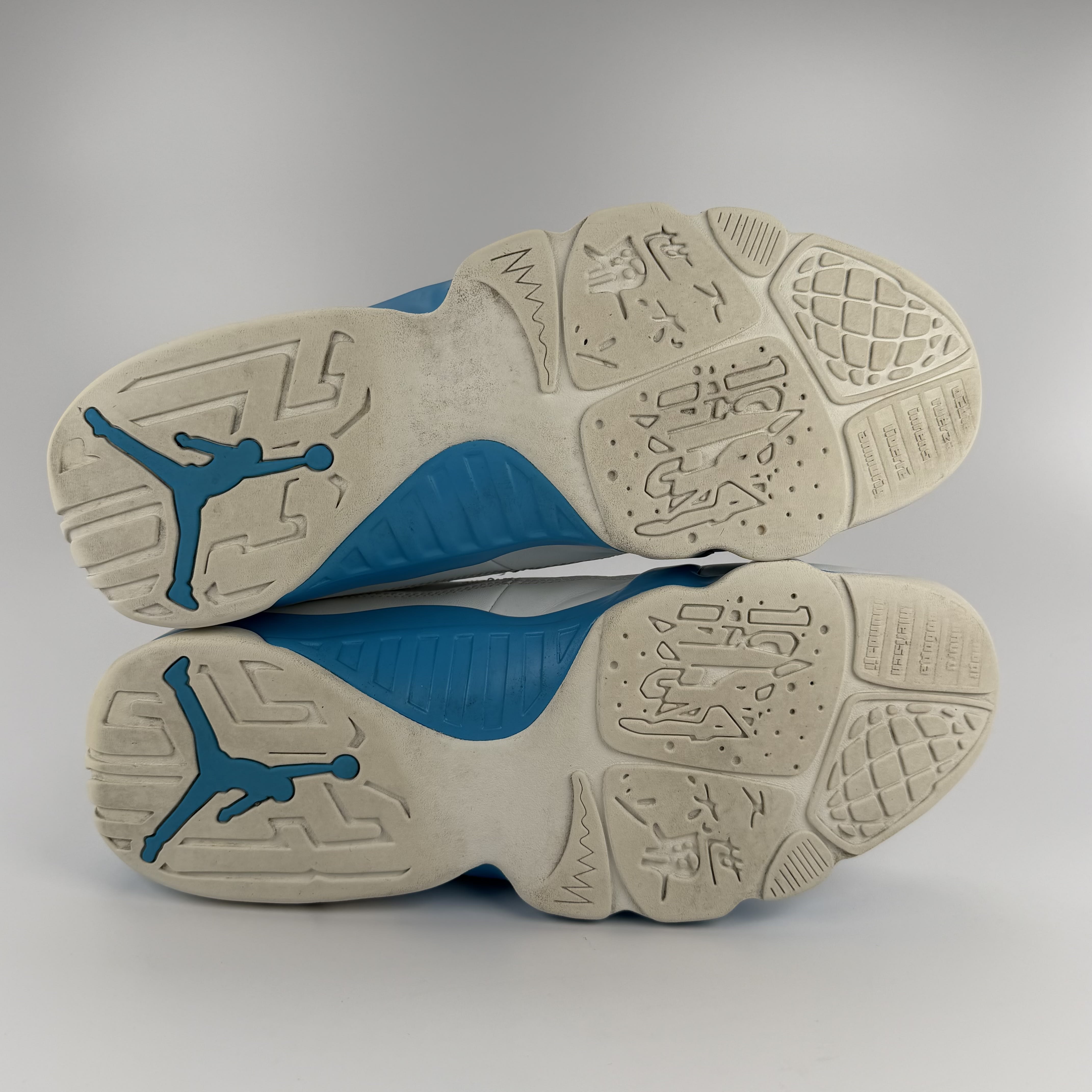 415456 Jordan 9 Retro Powder Blue (2024)