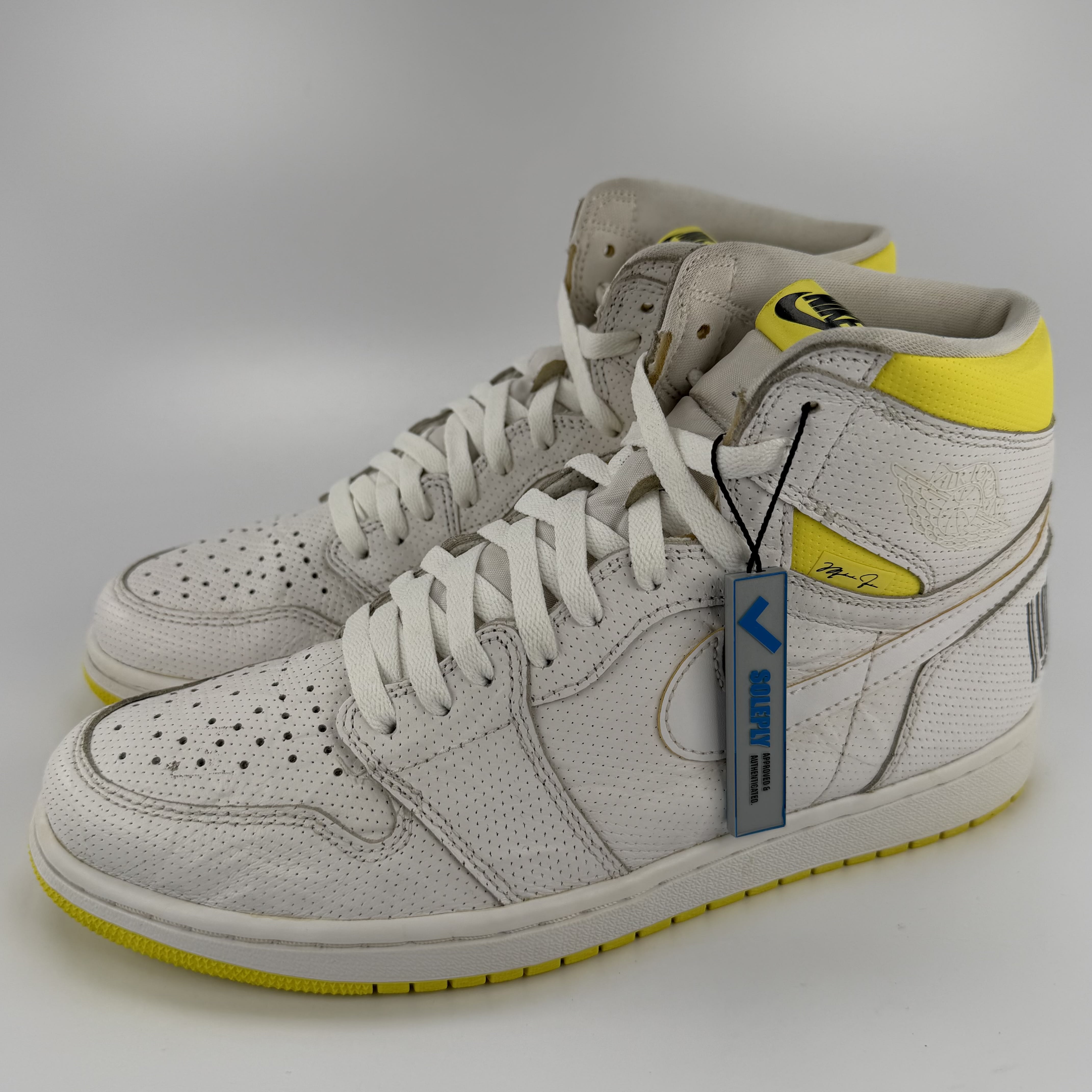 758154 Jordan 1 Retro High First Class Flight