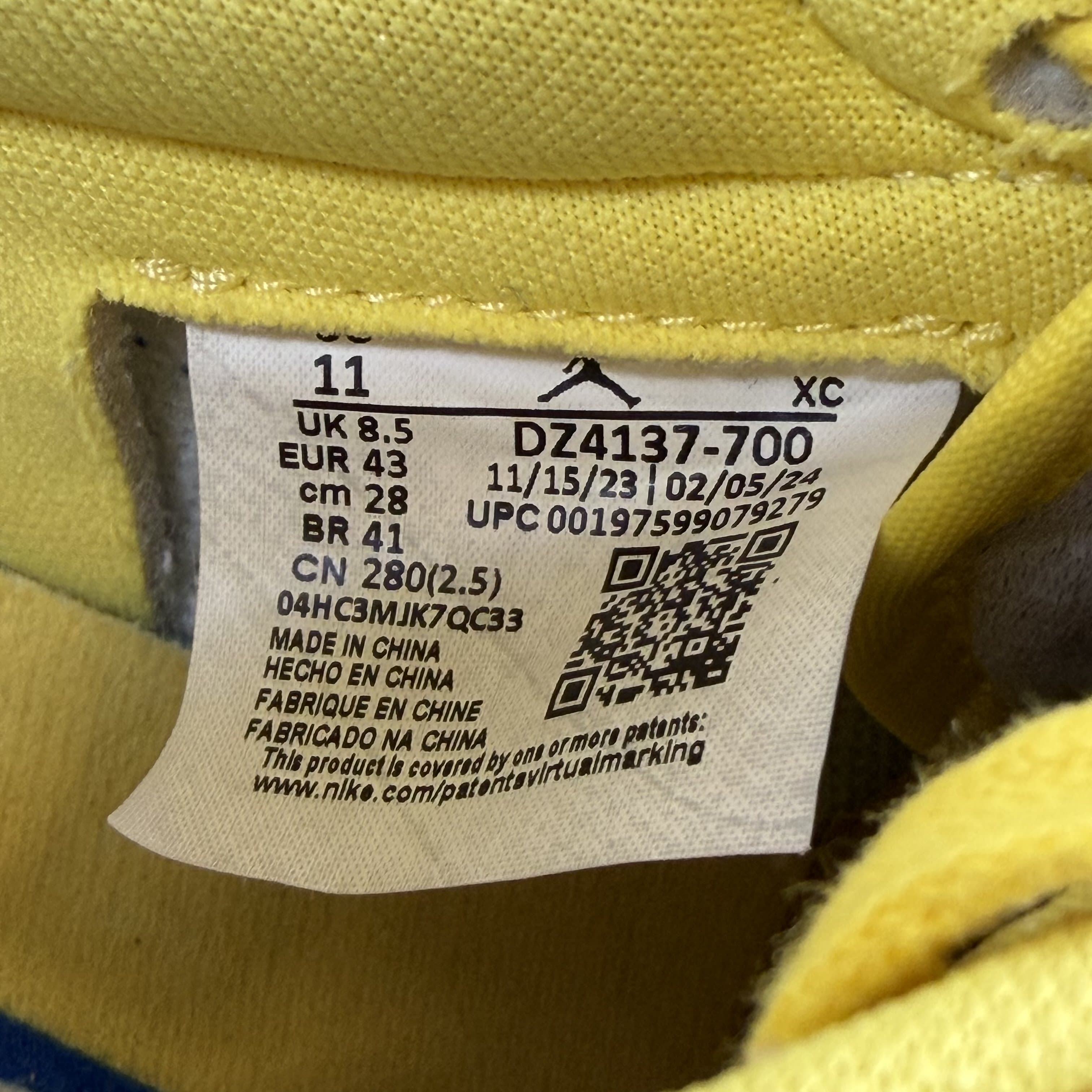 SP11431 Jordan 1 Retro Low OG SP Travis Scott Canary (Women's)