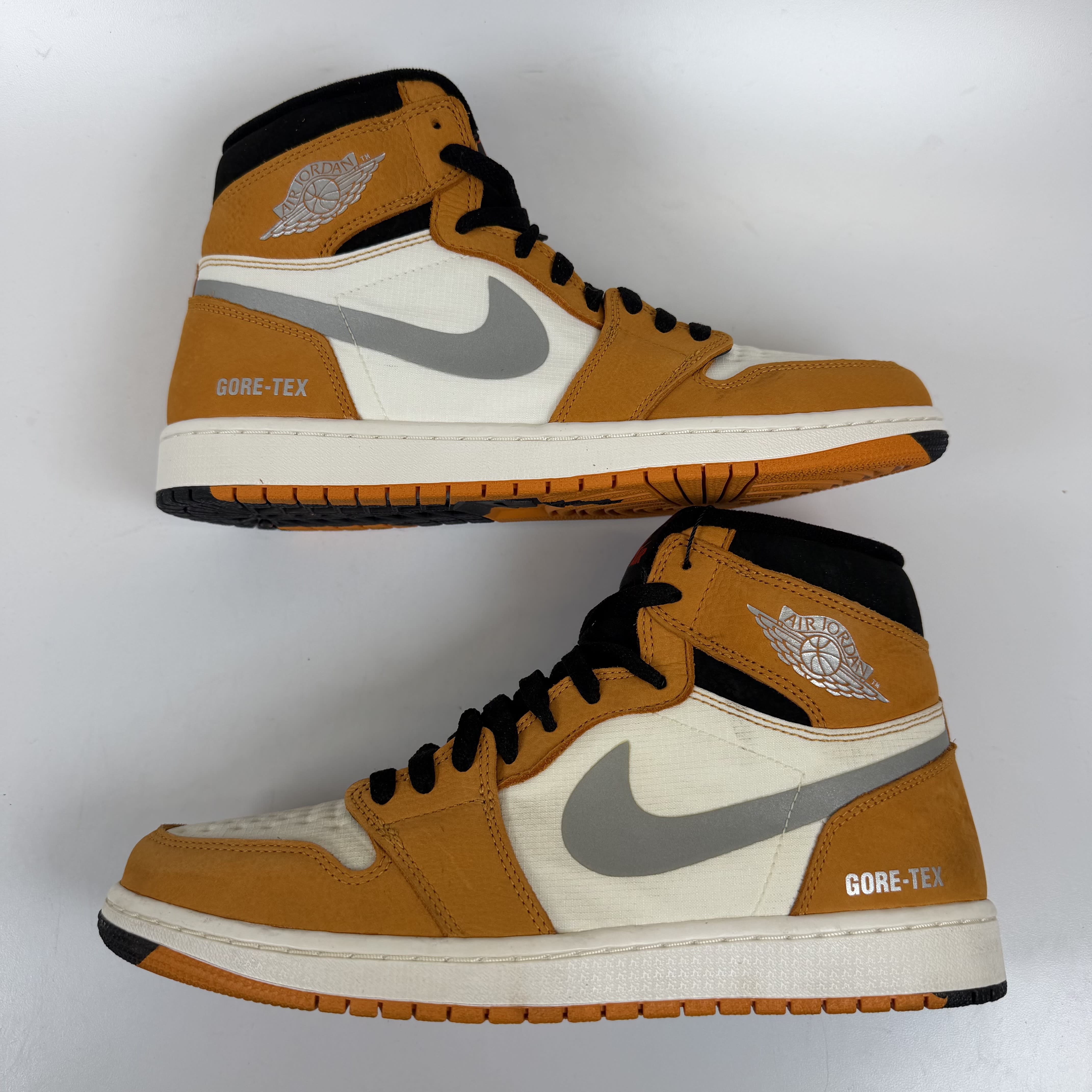 SP12999 Jordan 1 Retro High Element Gore-Tex Light Curry