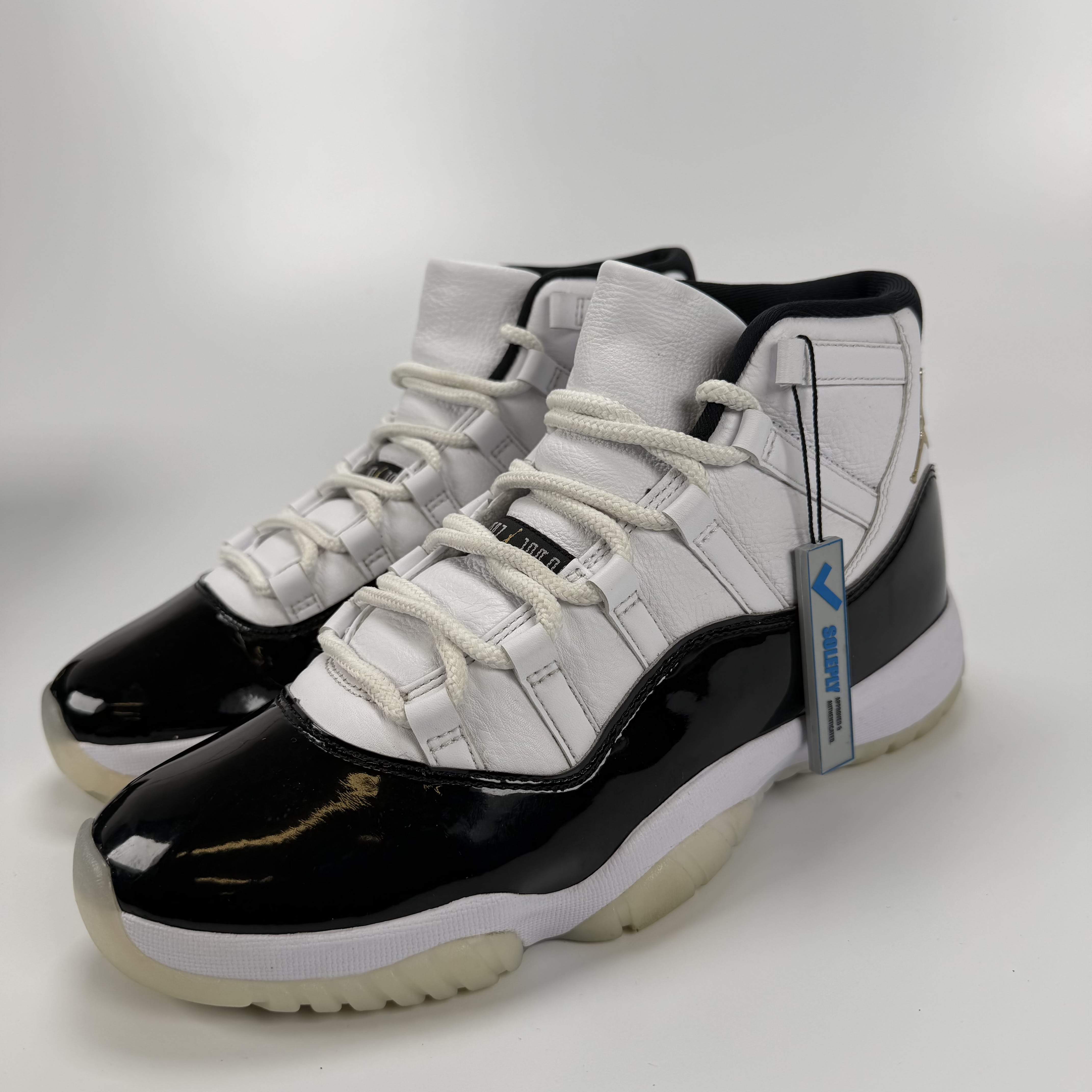 713814 Jordan 11 Retro DMP Gratitude (2023)