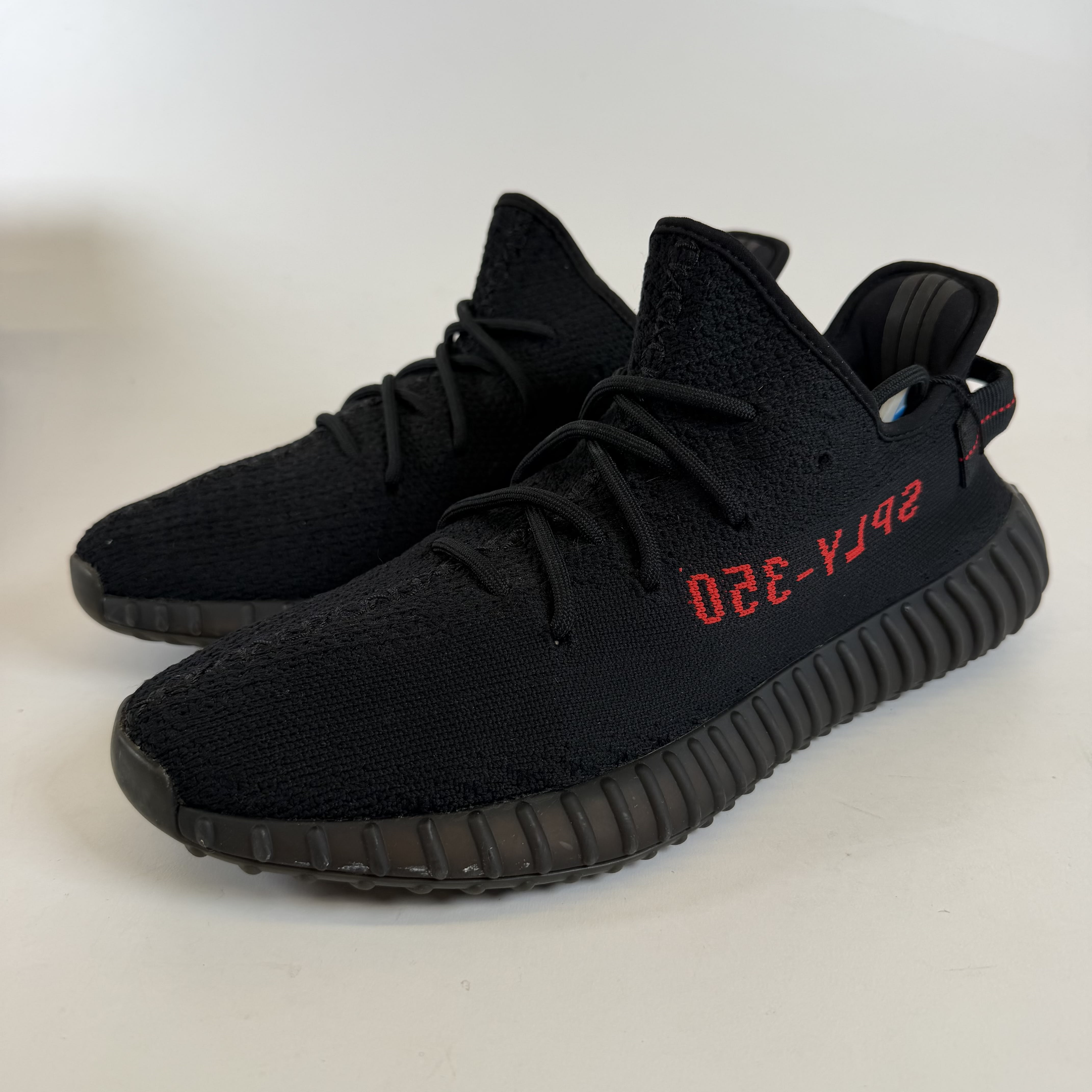 SP7028 adidas Yeezy Boost 350 V2 Black Red