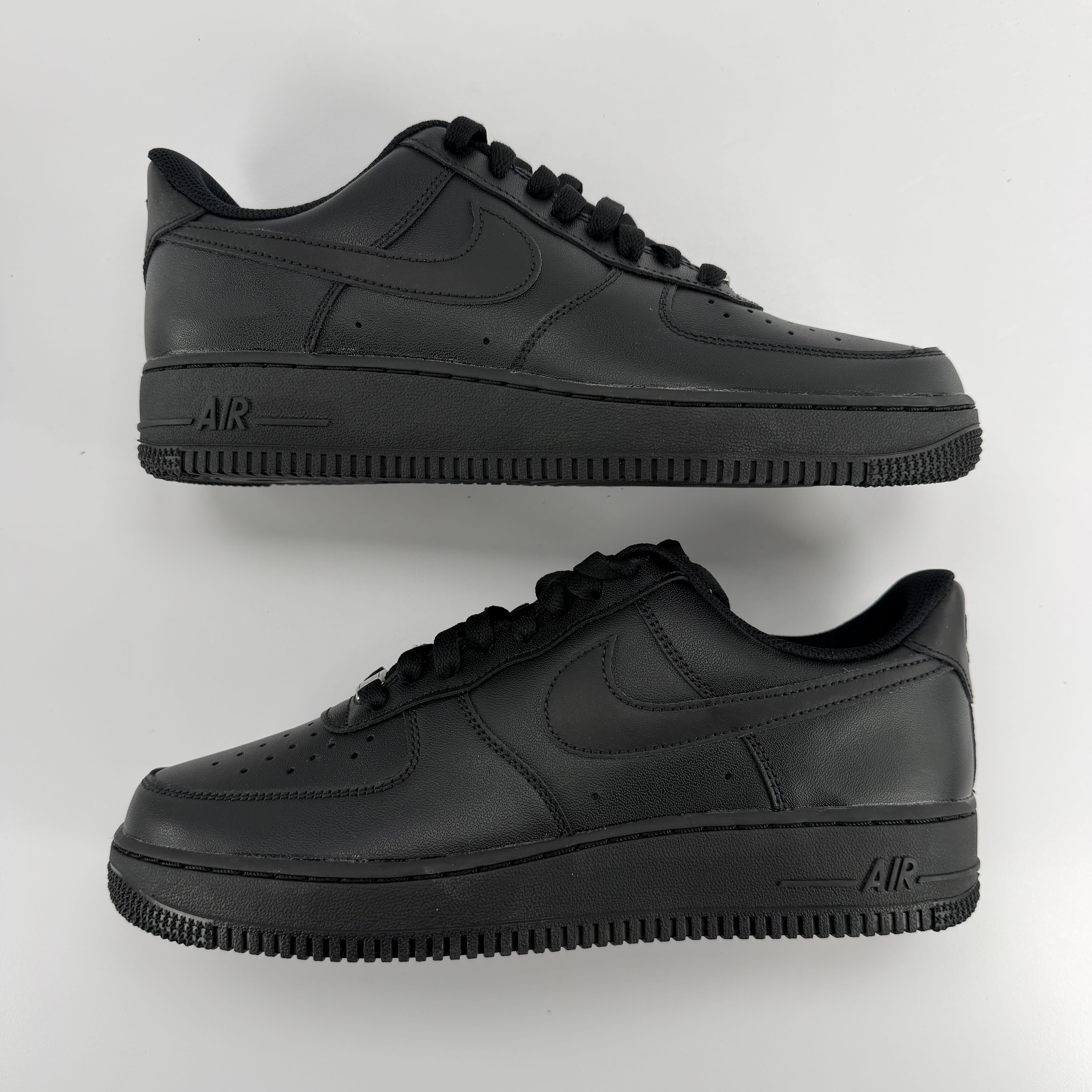 281711 Wmns Air Force 1 '07 'Black'