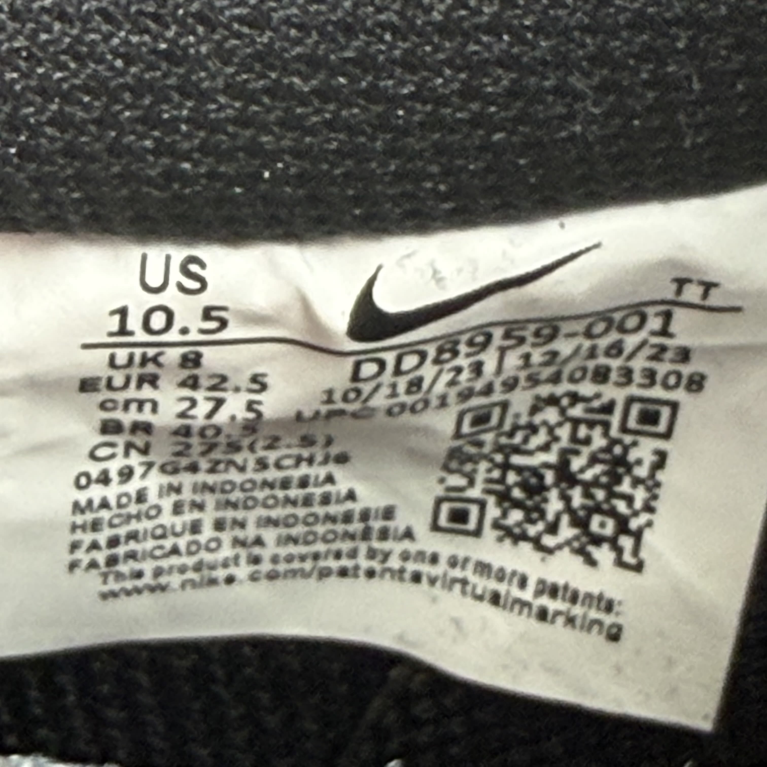 281704 Wmns Air Force 1 '07 'Black'