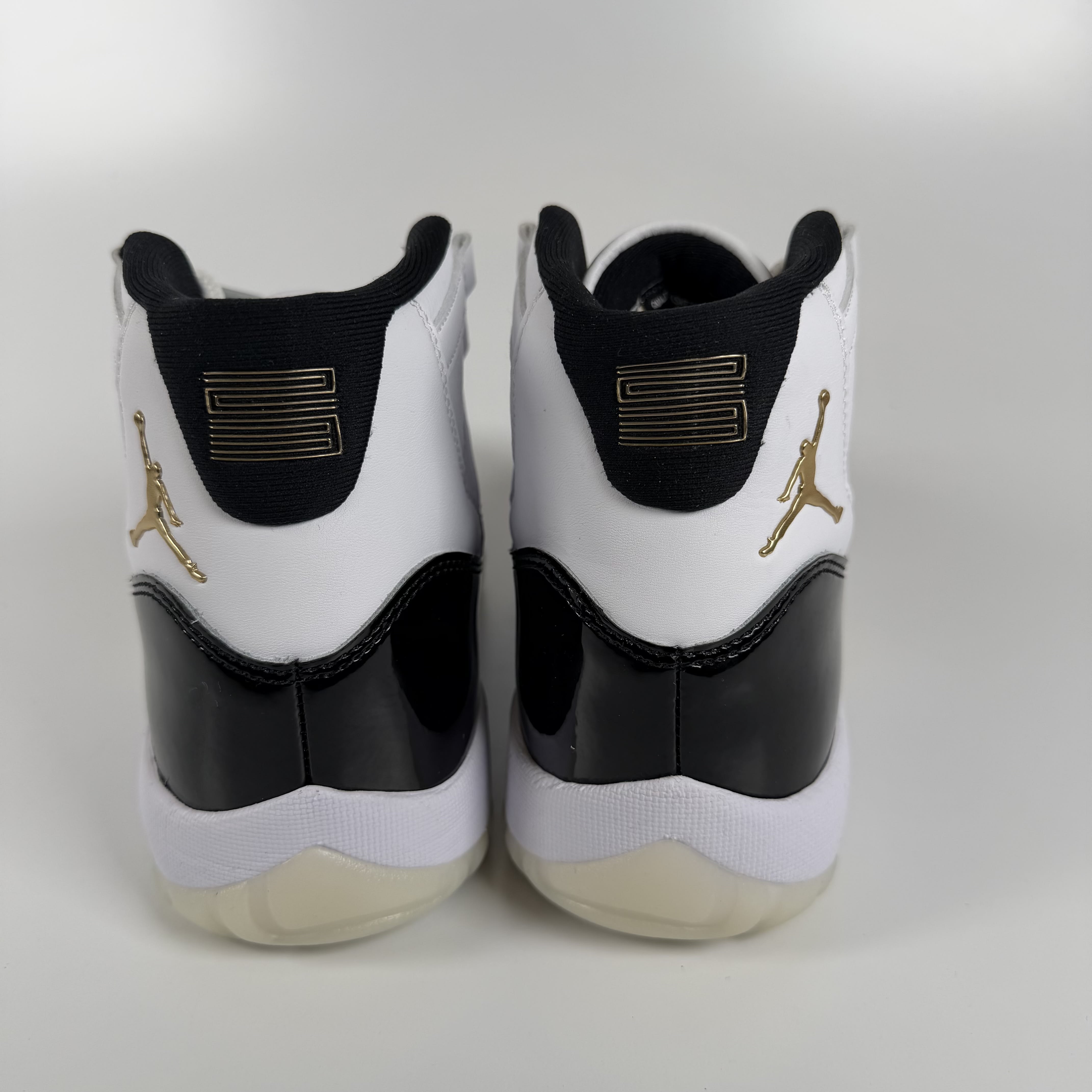 823519 Jordan 11 Retro DMP Gratitude (2023)