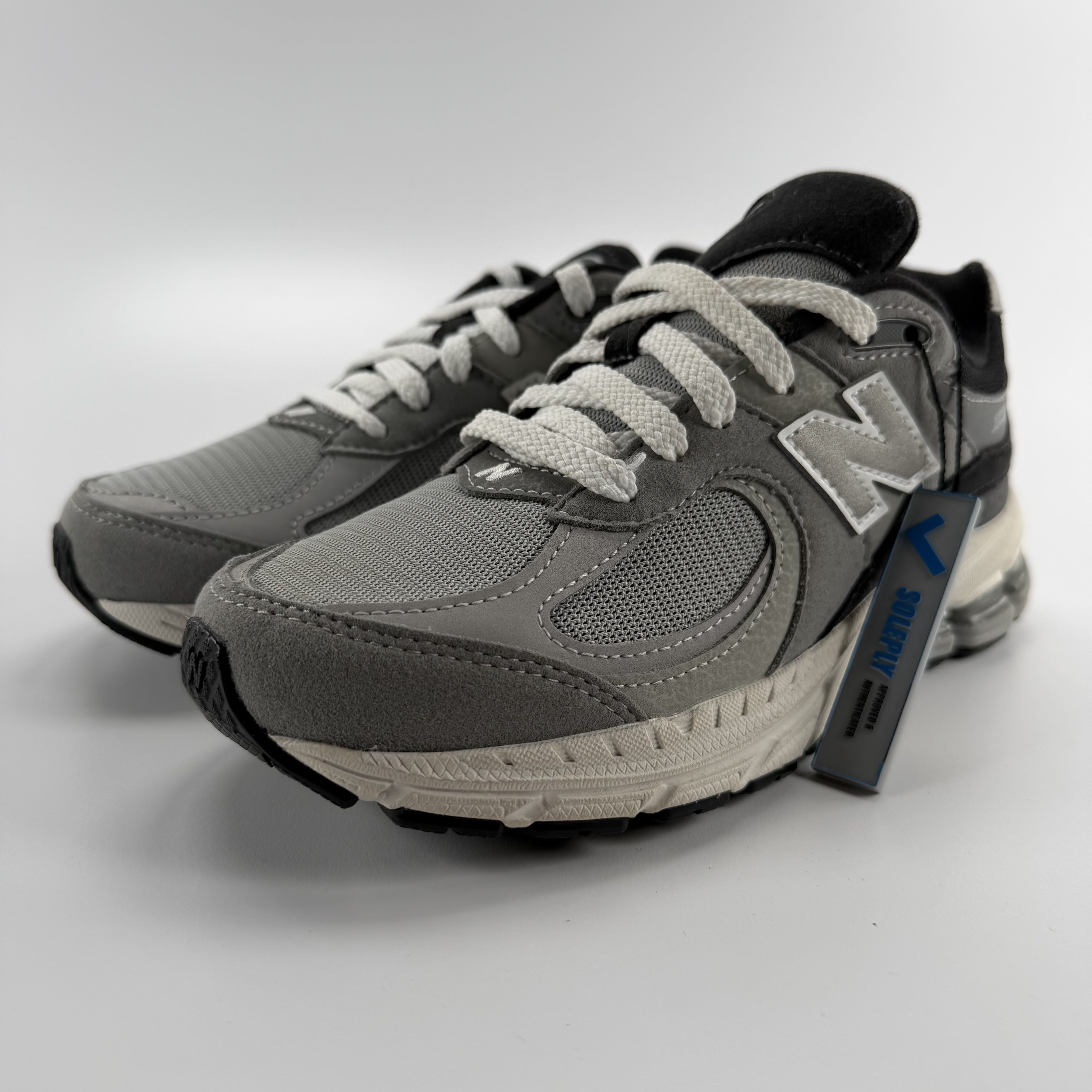 271065 New Balance 2002R "Steel Grey/Black" GS