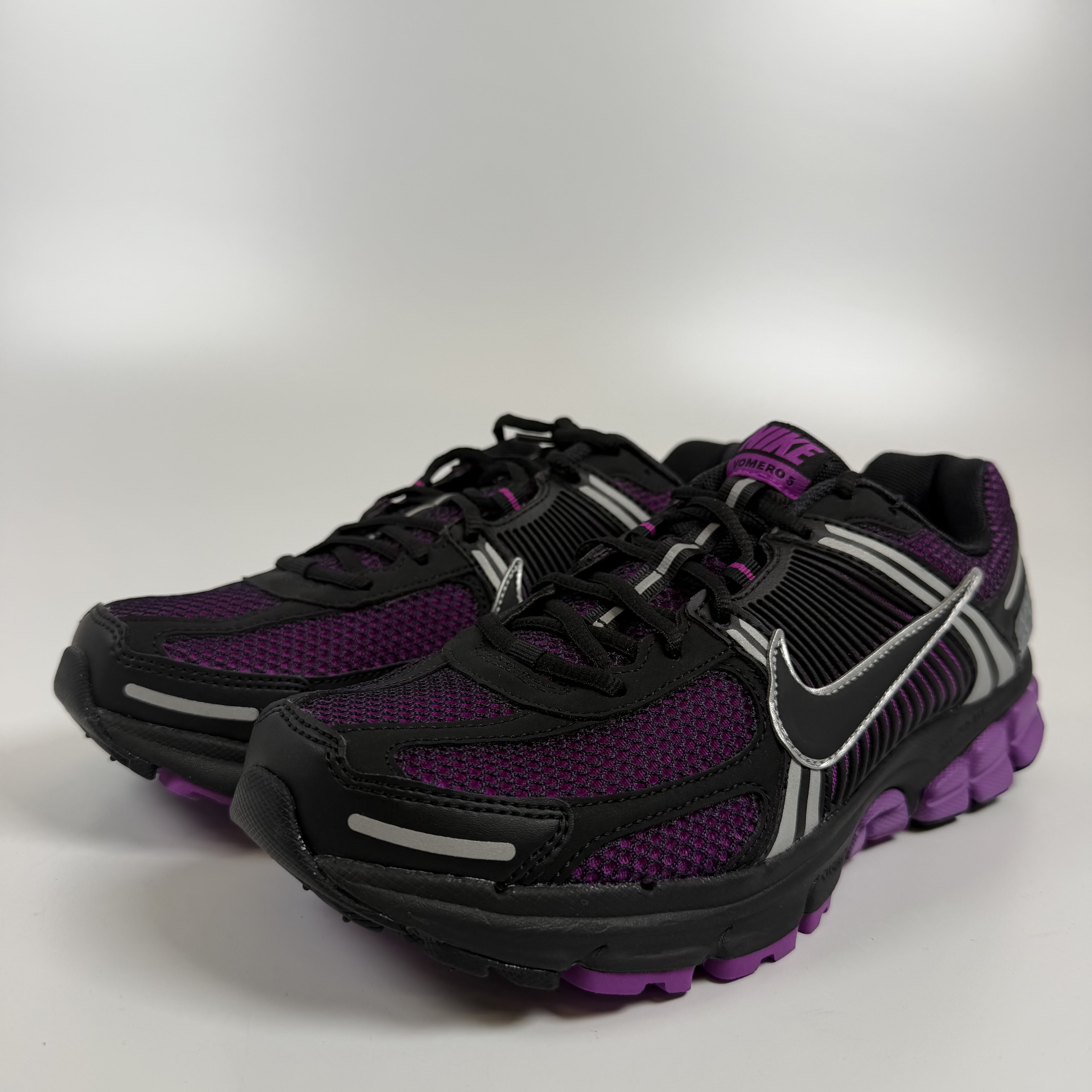 SP9161 Nike Zoom Vomero 5 Black Vivid Purple