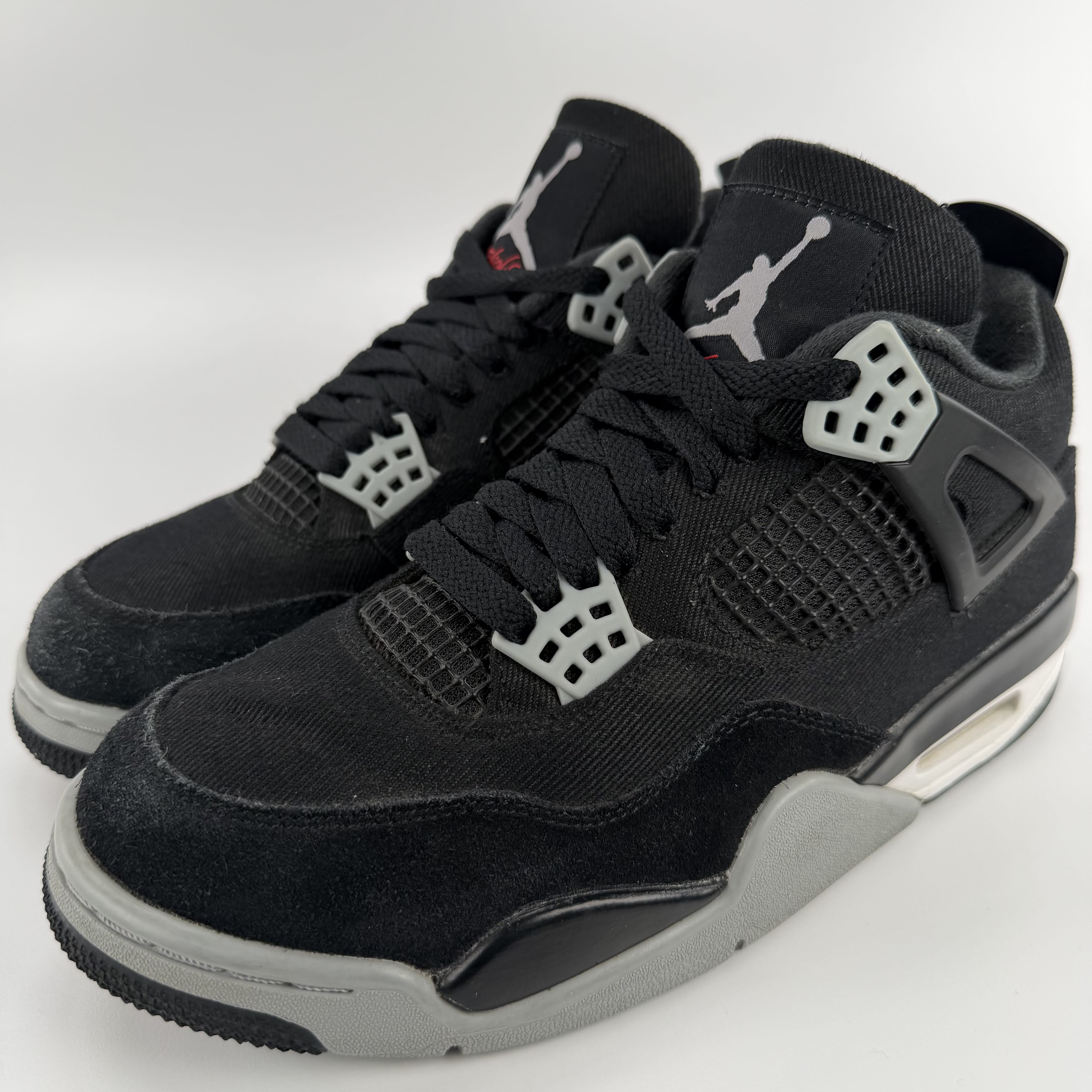 635922 Jordan 4 Retro SE Black Canvas