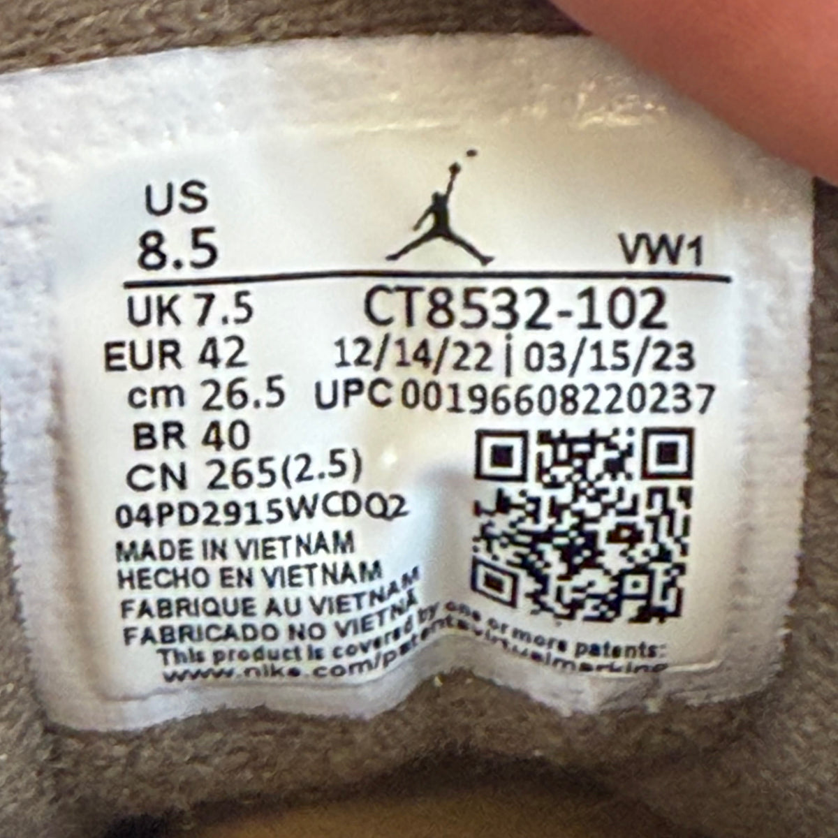 https://res.cloudinary.com/dlqdbsx2k/image/upload/v1773696675/IMG_0845_evauli.jpg