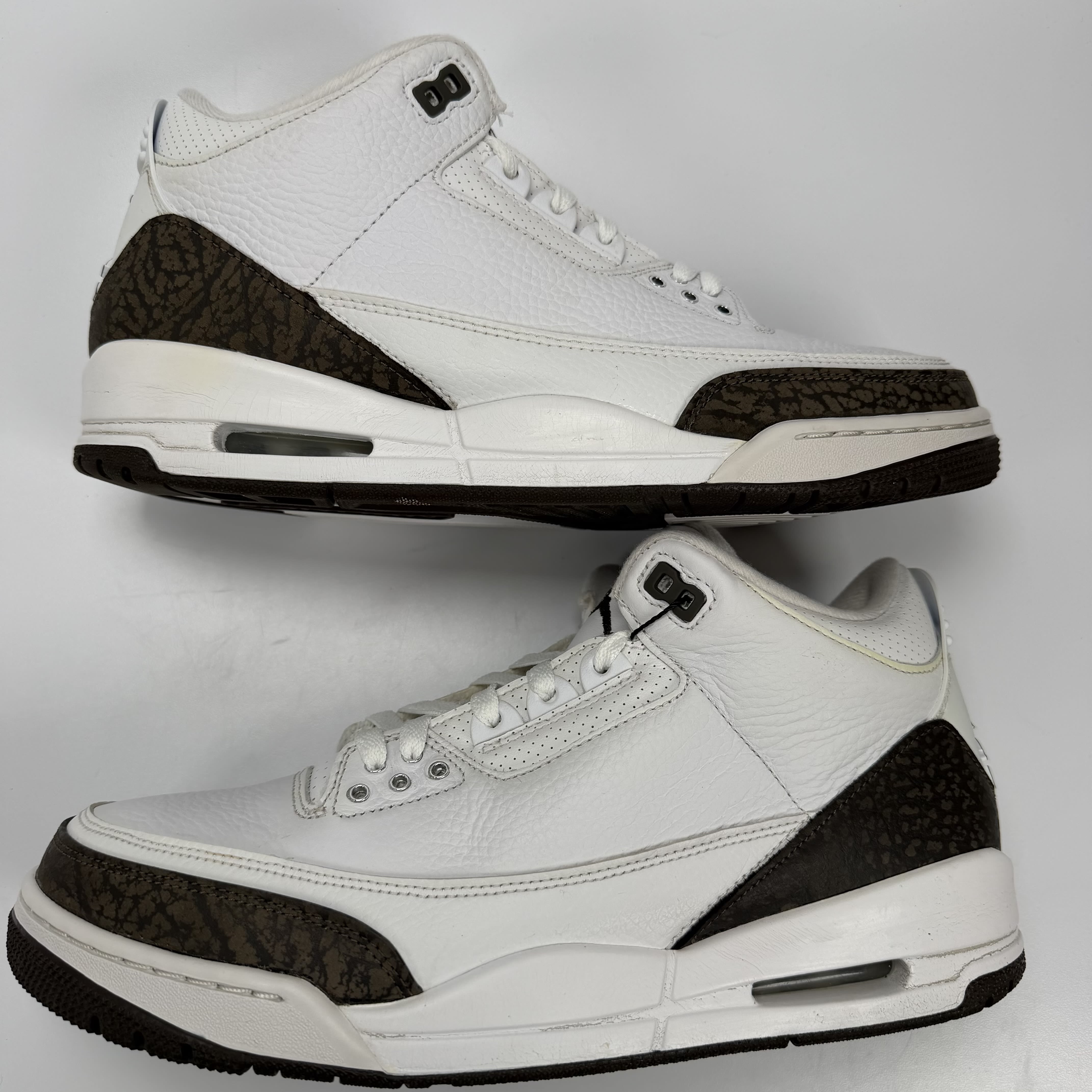 SP886 Jordan 3 Retro Mocha (2018)